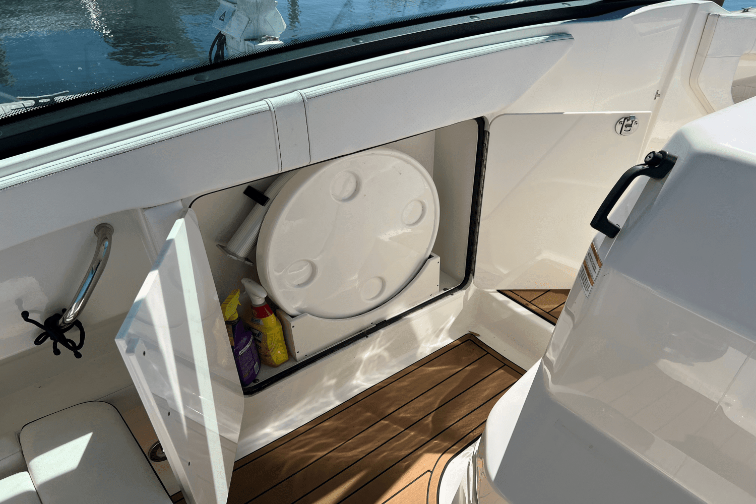 2020 Sea Ray 320 SUNDANCER Image Thumbnail #29