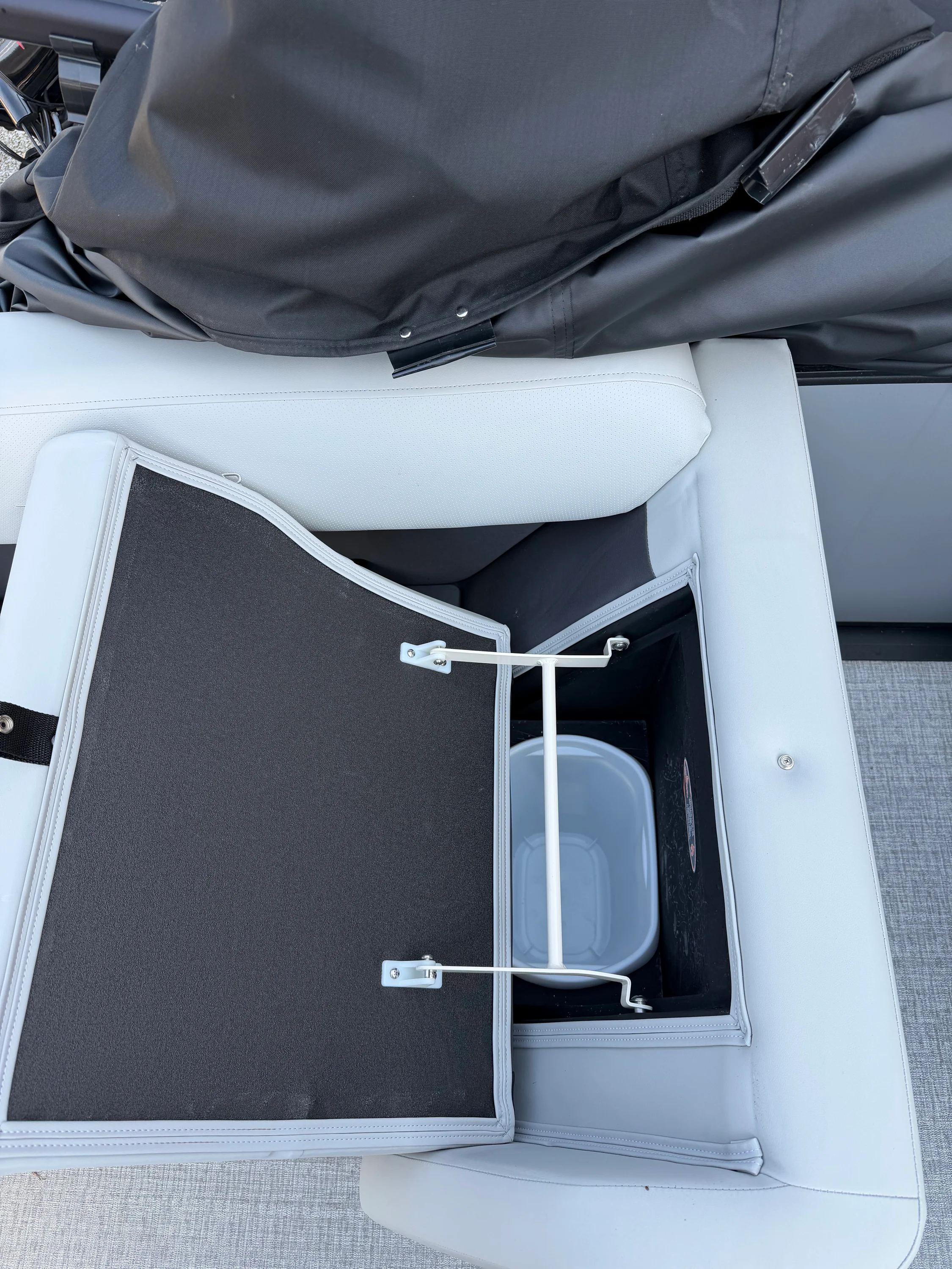 2025 Harris 230 Cruiser Image Thumbnail #12