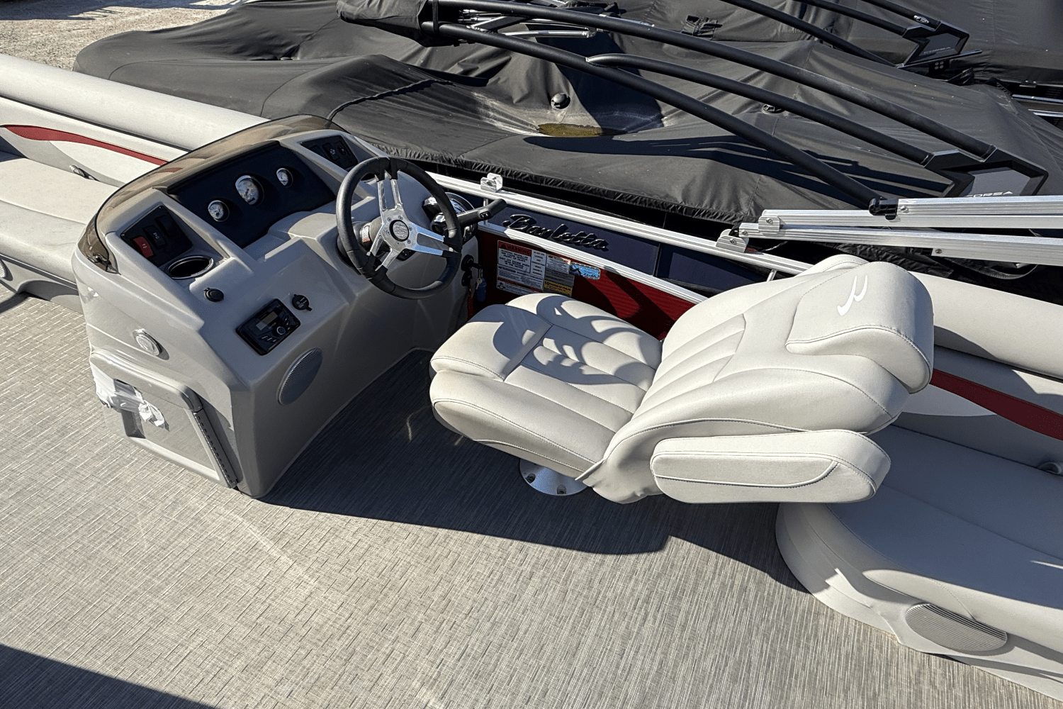 2023 Bennington 20SVSR Image Thumbnail #6