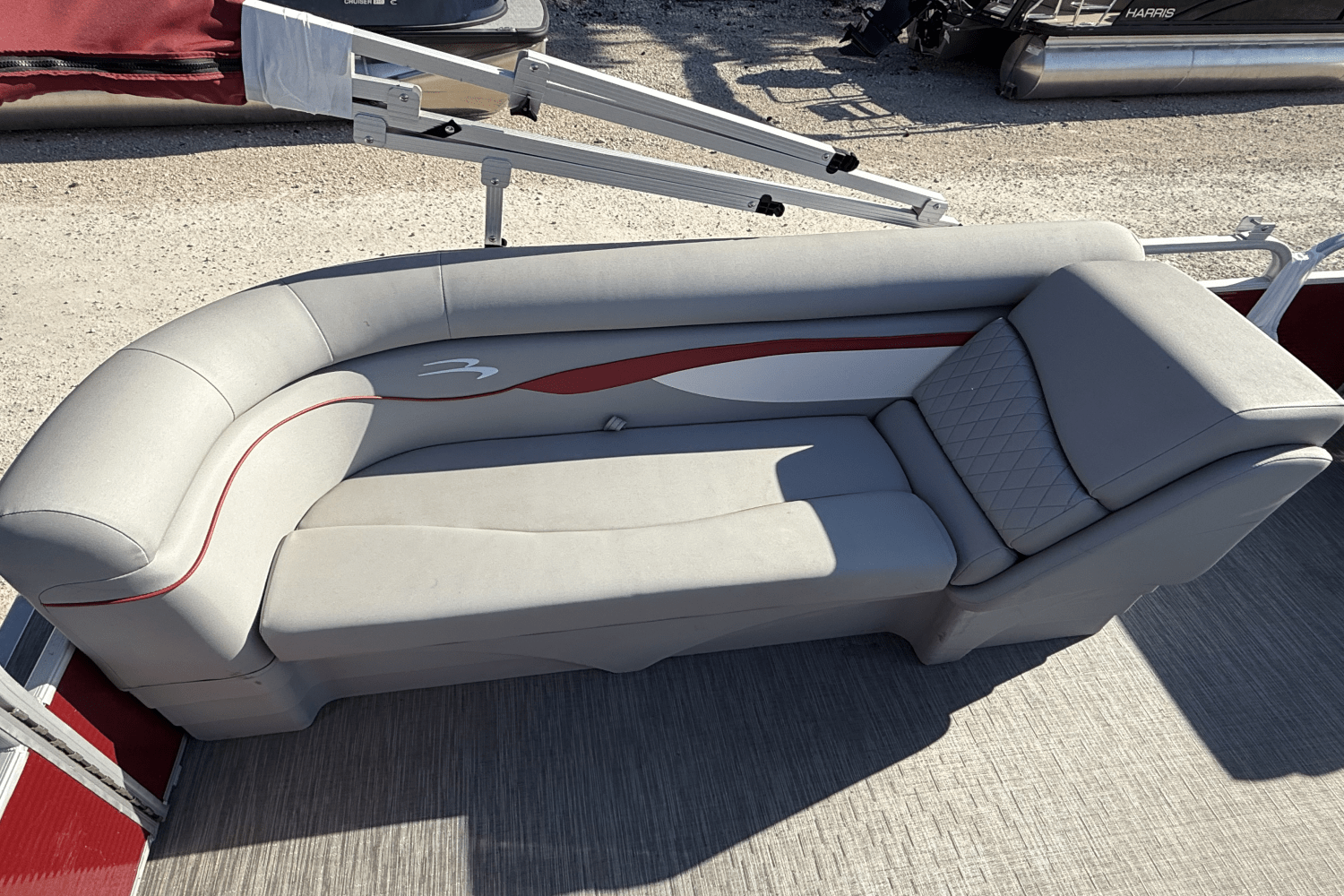 2023 Bennington 20SVSR Image Thumbnail #8