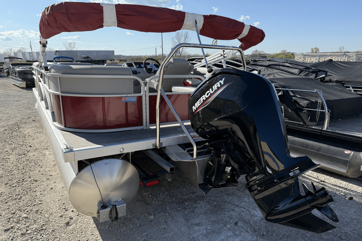 2023 Bennington 20SVSR Image Thumbnail #1