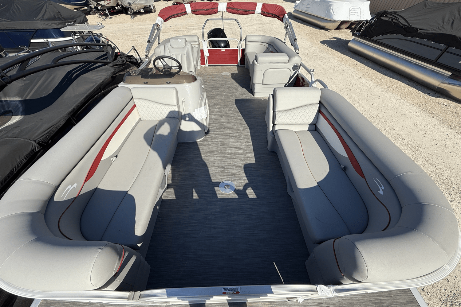 2023 Bennington 20SVSR Image Thumbnail #3