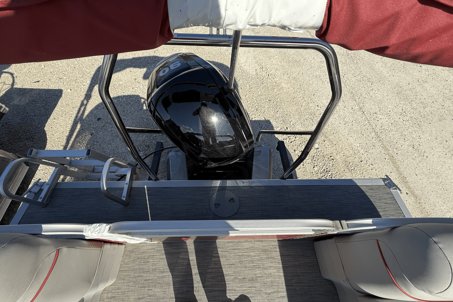 2023 Bennington 20SVSR Image Thumbnail #9