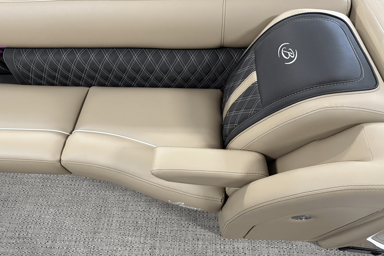 2025 Barletta Lusso Image Thumbnail #65