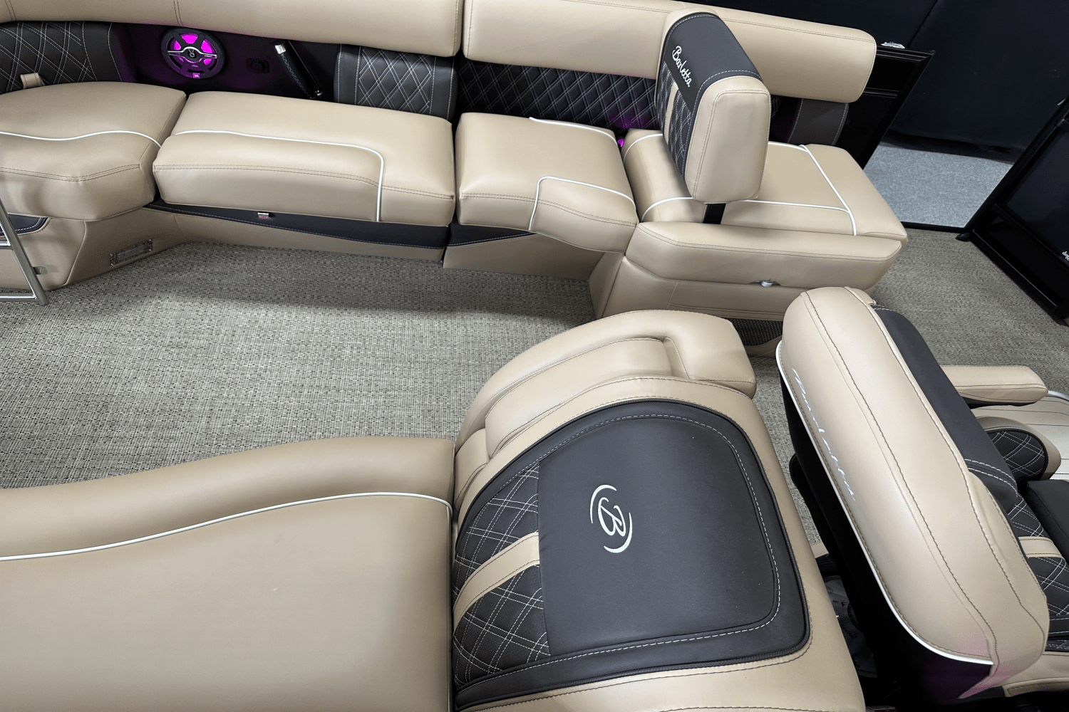 2025 Barletta Lusso Image Thumbnail #9