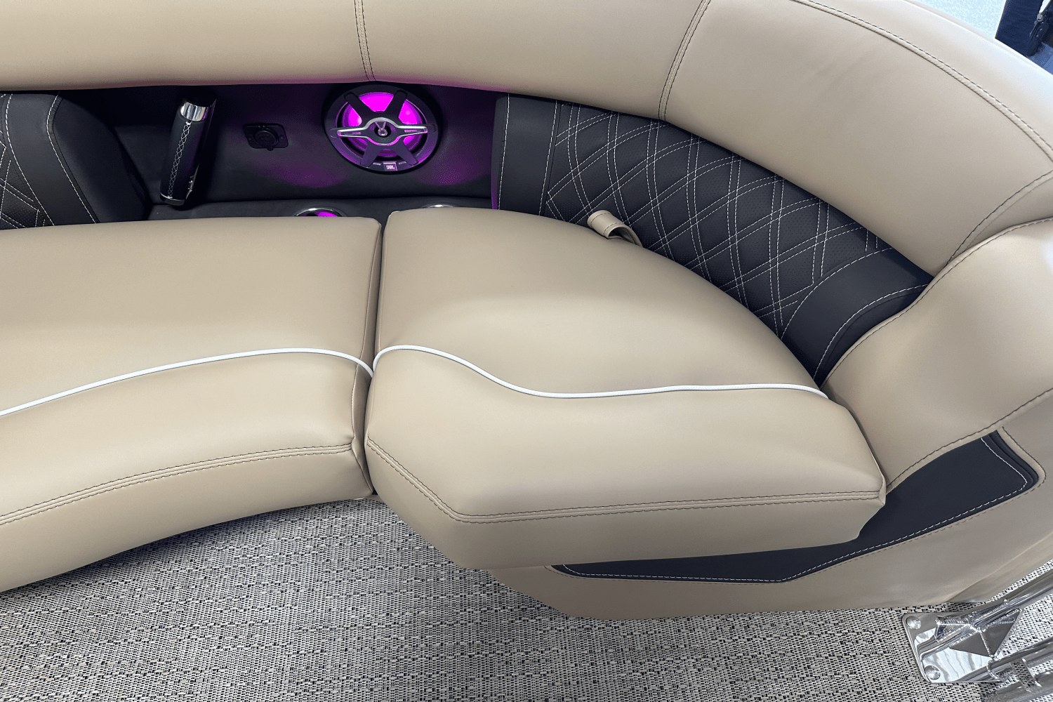 2025 Barletta Lusso Image Thumbnail #36