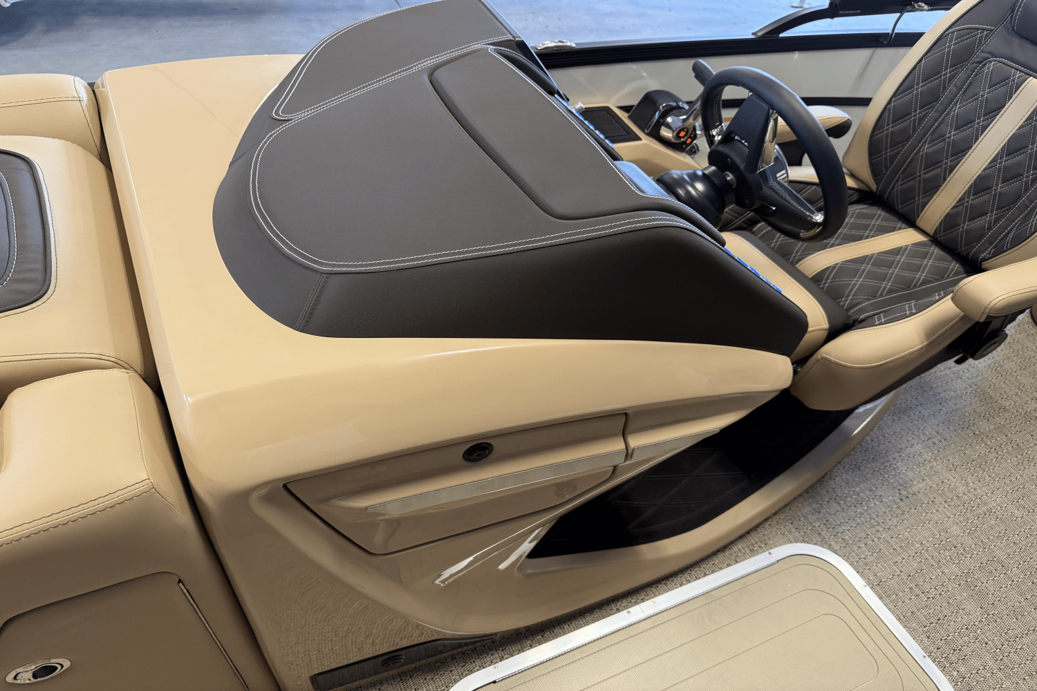 2025 Barletta Lusso Image Thumbnail #53
