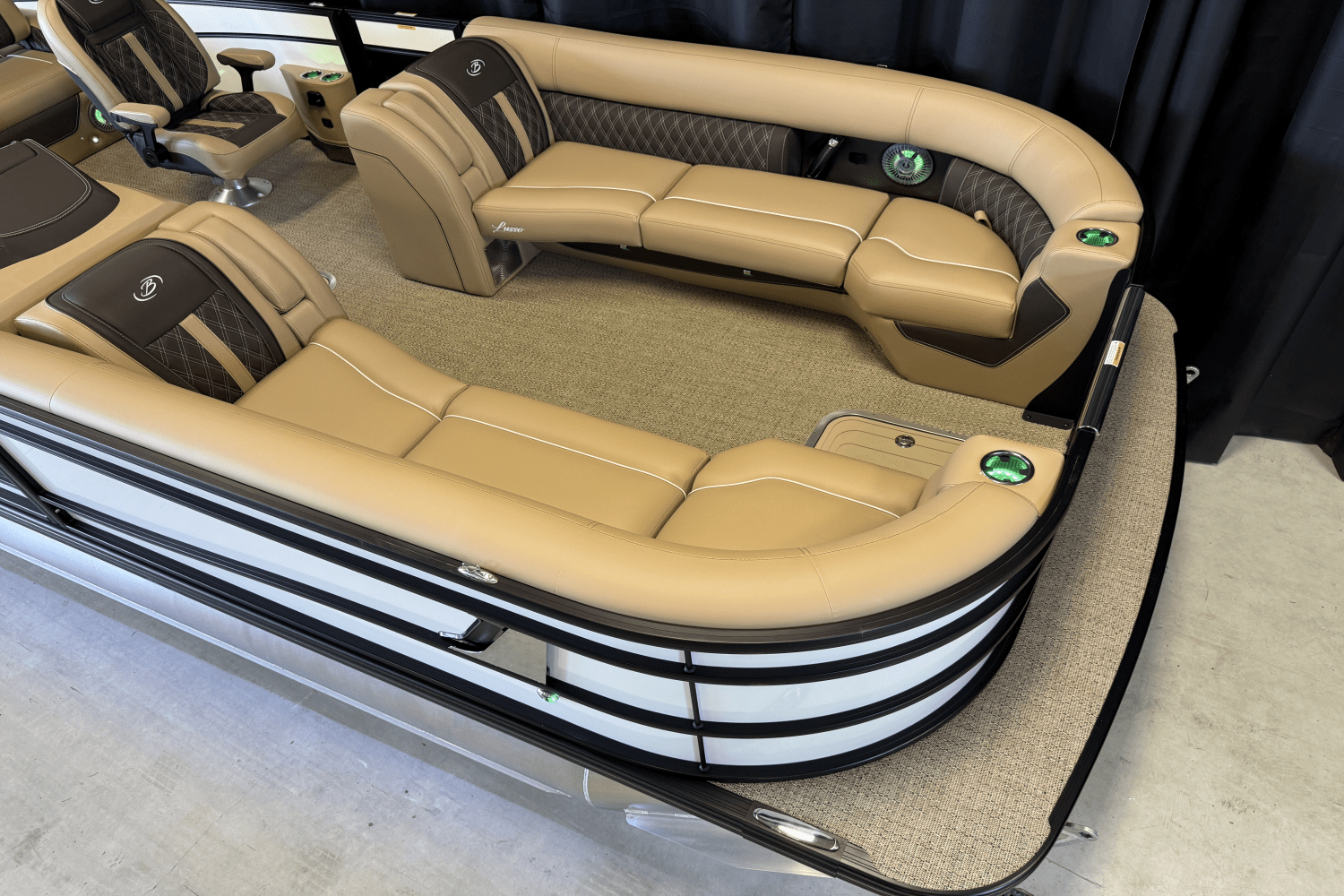 2025 Barletta Lusso Image Thumbnail #14