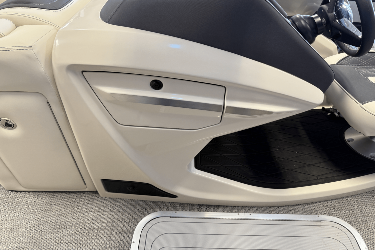 2025 Barletta Lusso Image Thumbnail #51