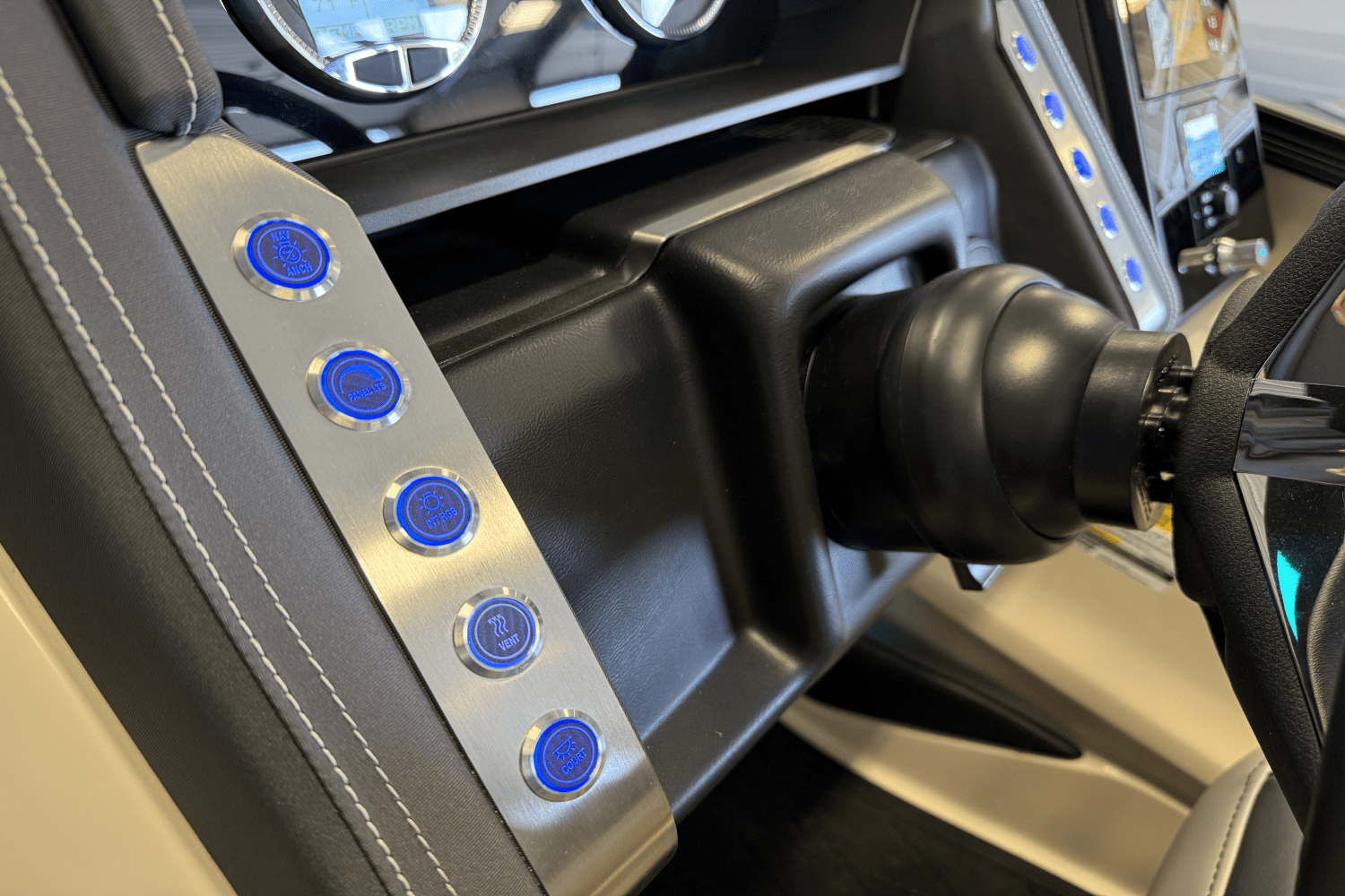 2025 Barletta Lusso Image Thumbnail #45