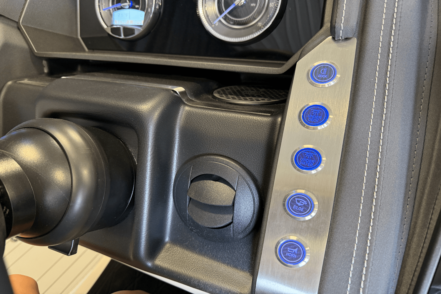 2025 Barletta Lusso Image Thumbnail #48