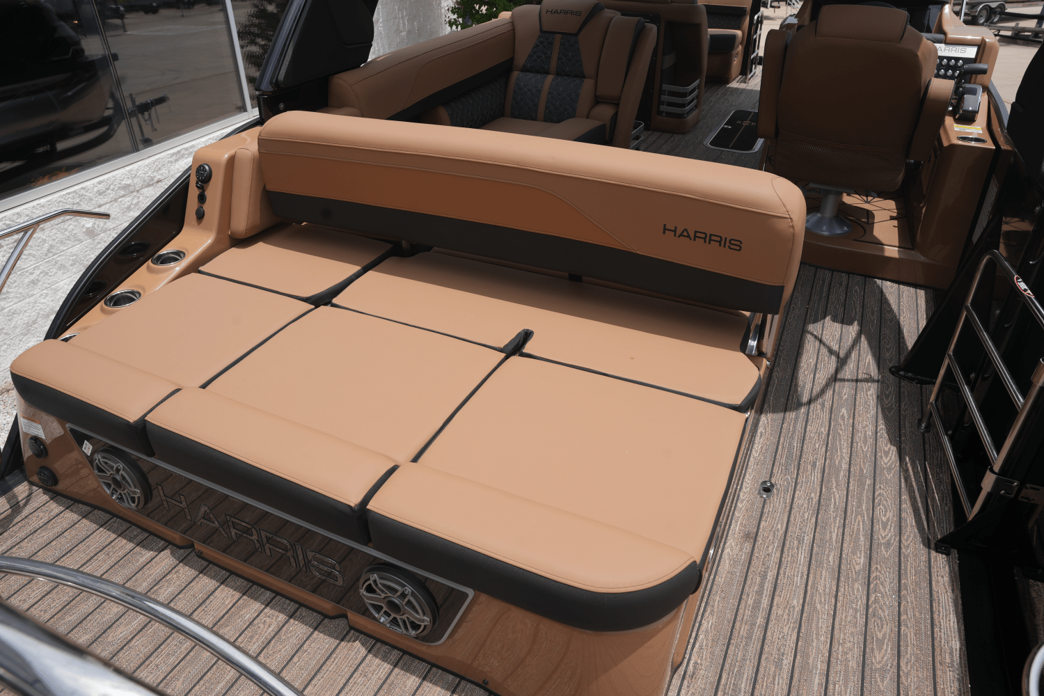 2025 Harris Grand Mariner 250 Image Thumbnail #8