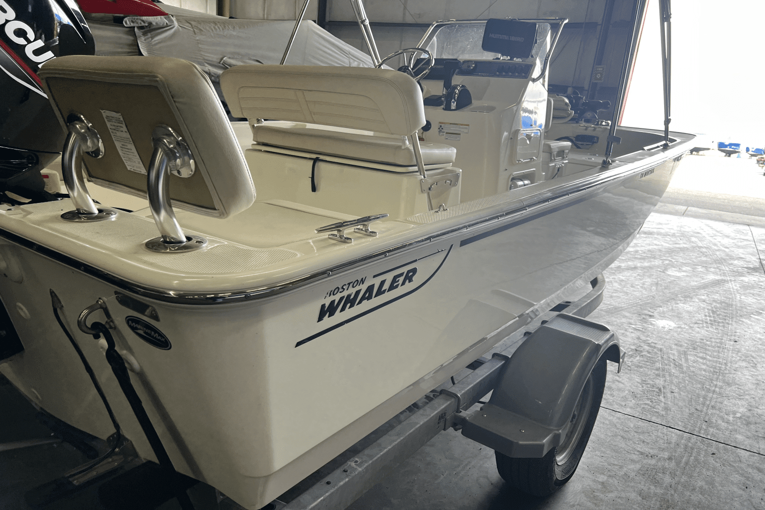 2023 Boston Whaler 17 MONTAUK Image Thumbnail #2