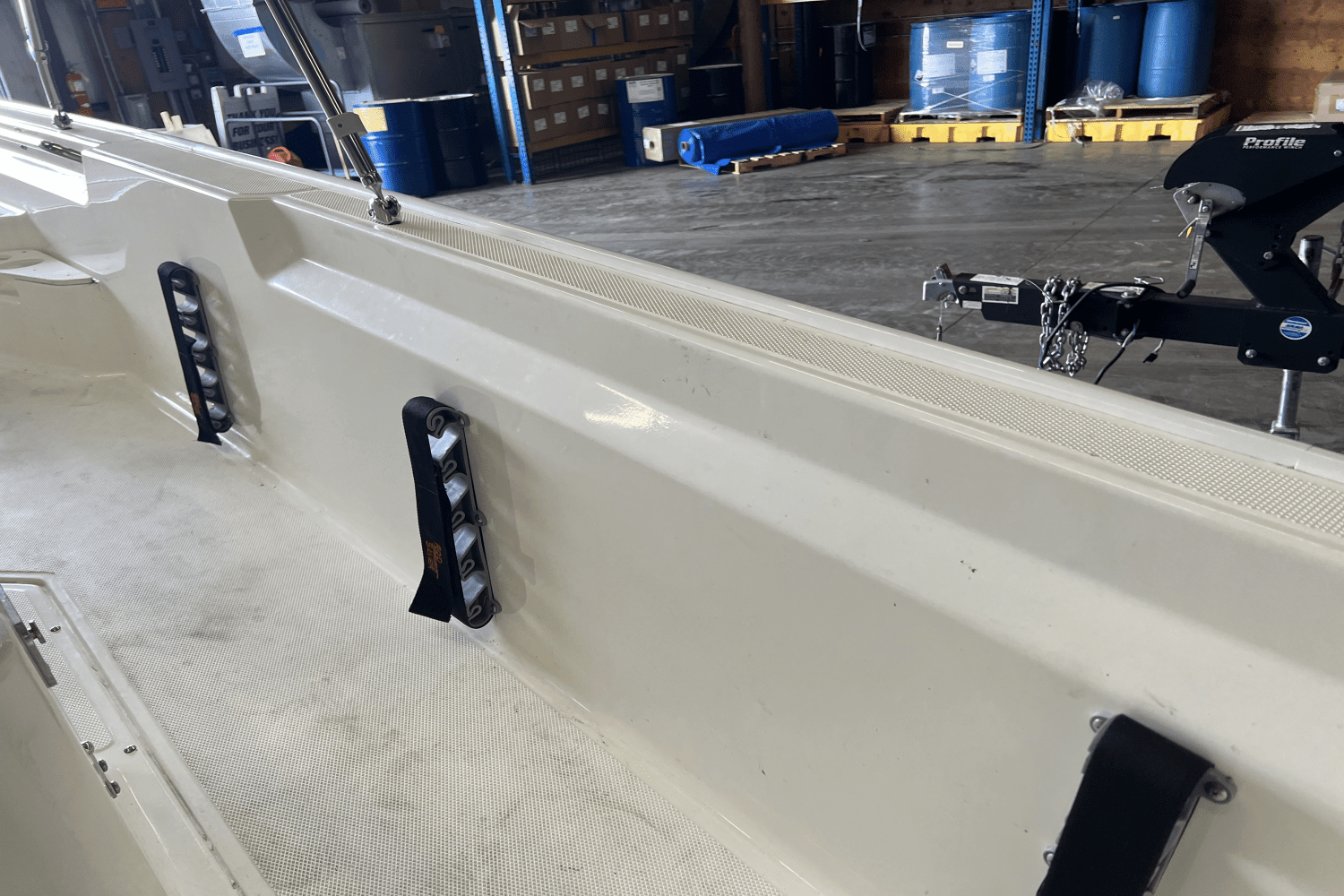 2023 Boston Whaler 17 MONTAUK Image Thumbnail #12