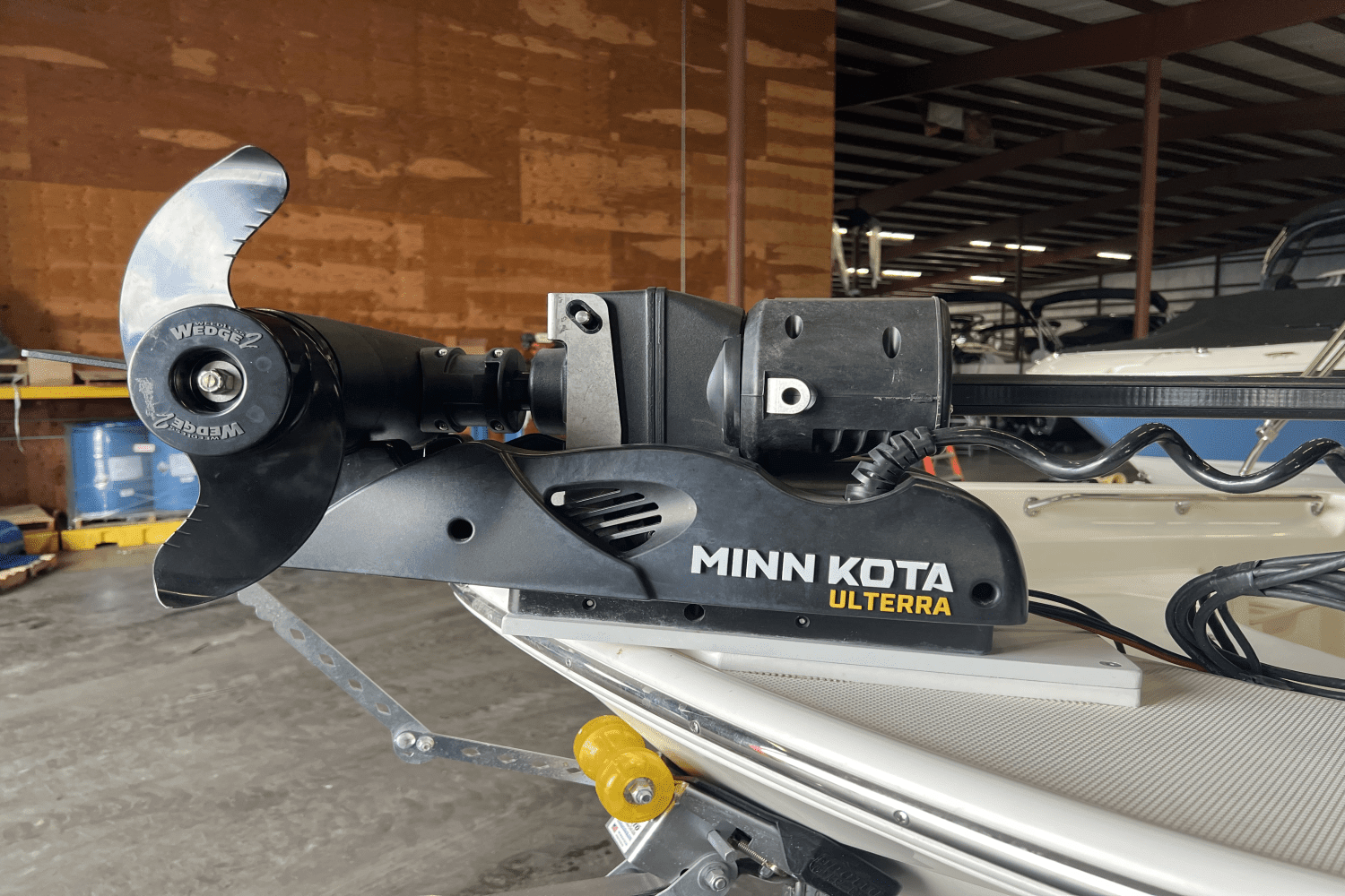2023 Boston Whaler 17 MONTAUK Image Thumbnail #6