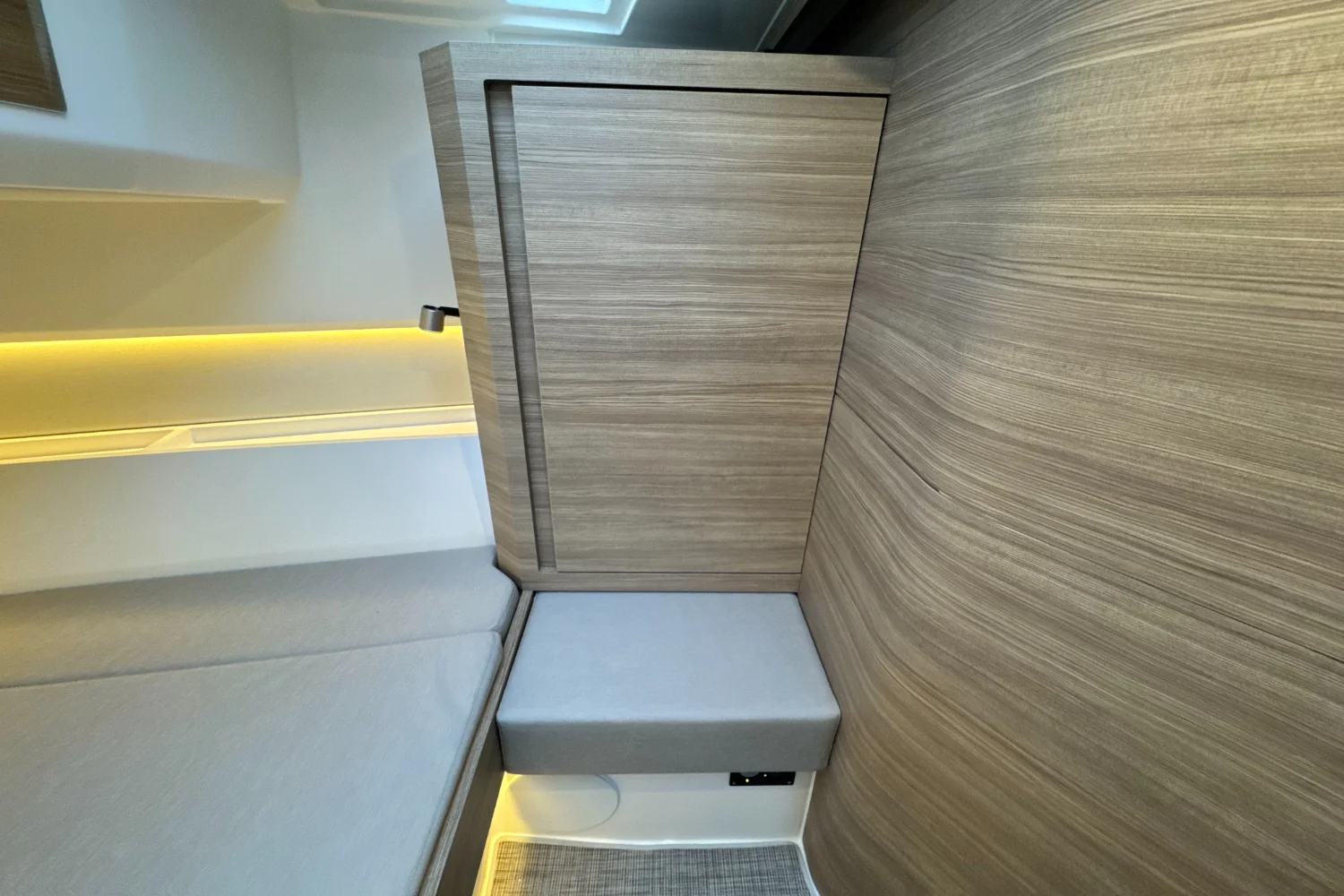 2026 Saxdor 400 GTC Image Thumbnail #56