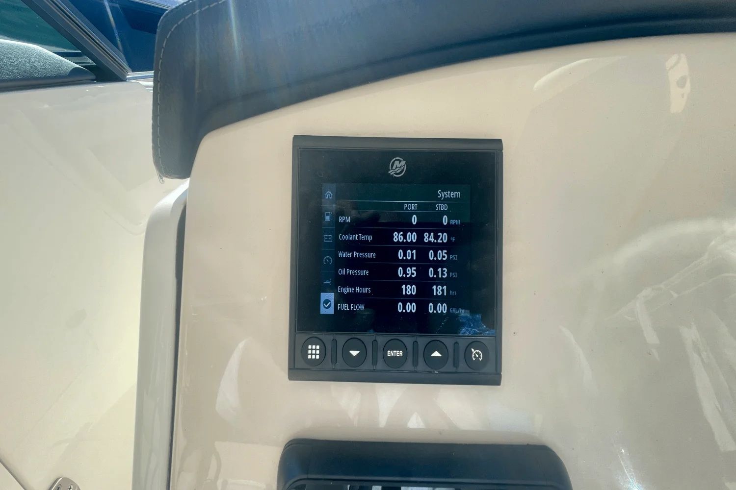 2019 Boston Whaler 270 VANTAGE Image Thumbnail #33