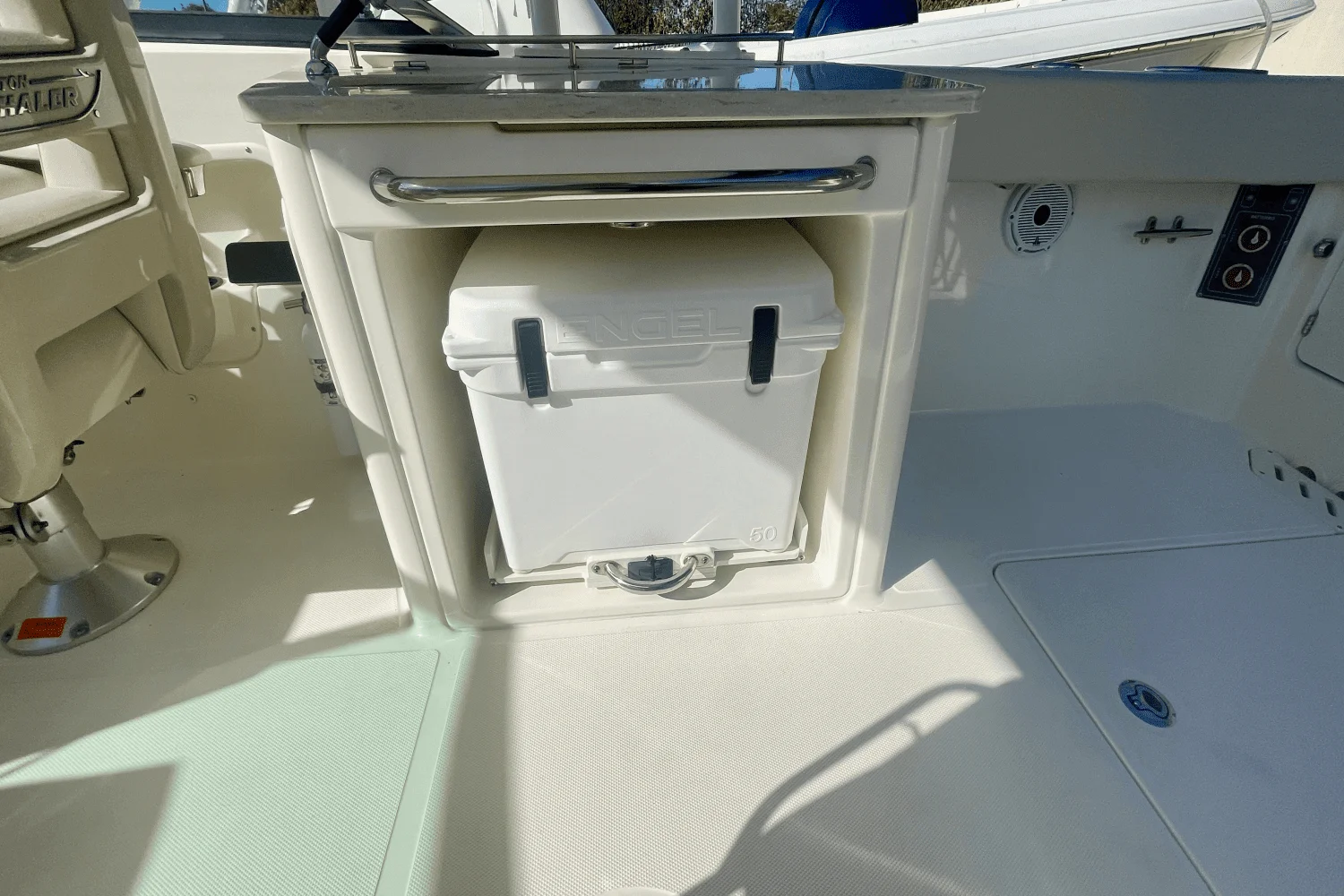 2019 Boston Whaler 270 VANTAGE Image Thumbnail #63