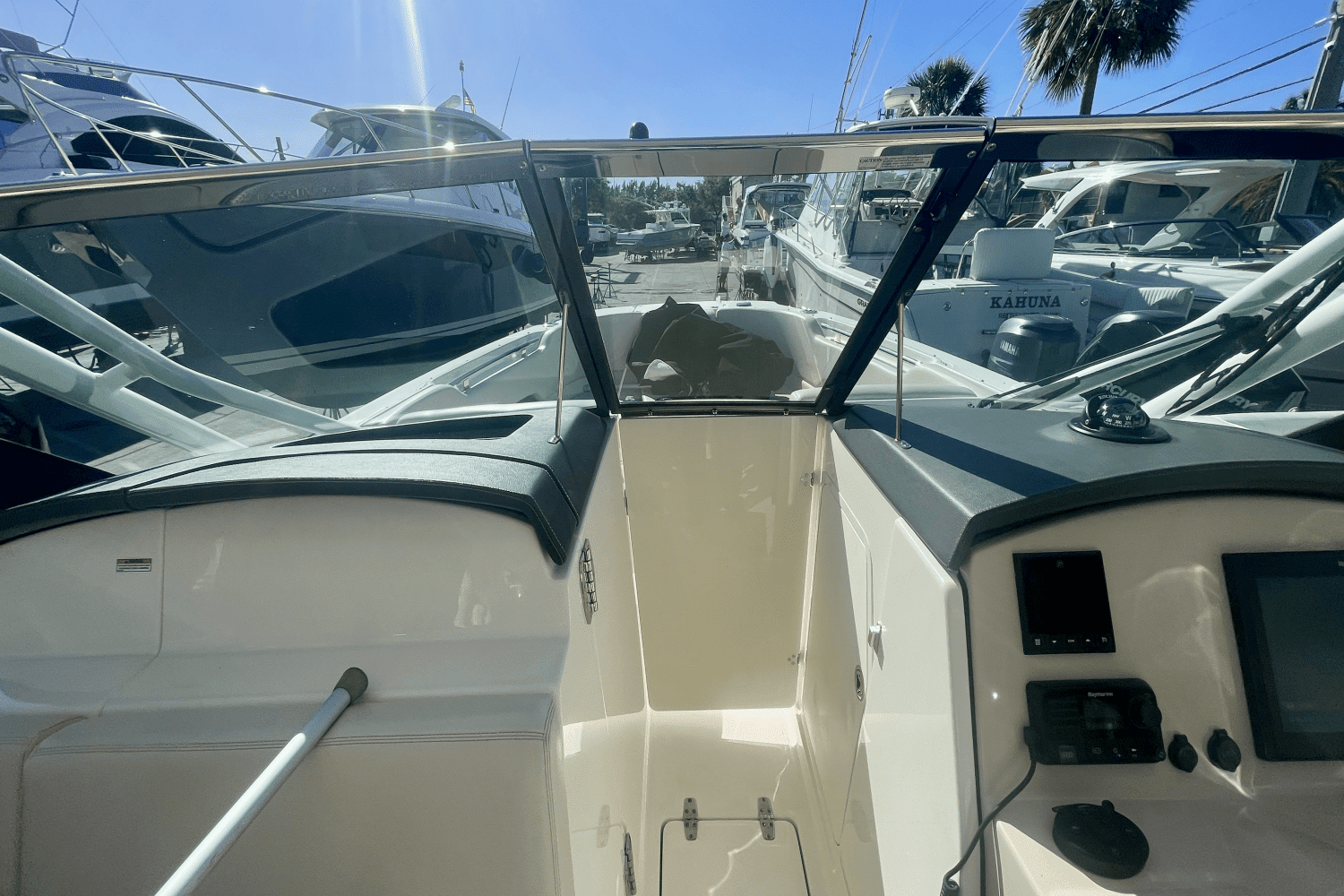 2019 Boston Whaler 270 VANTAGE Image Thumbnail #56