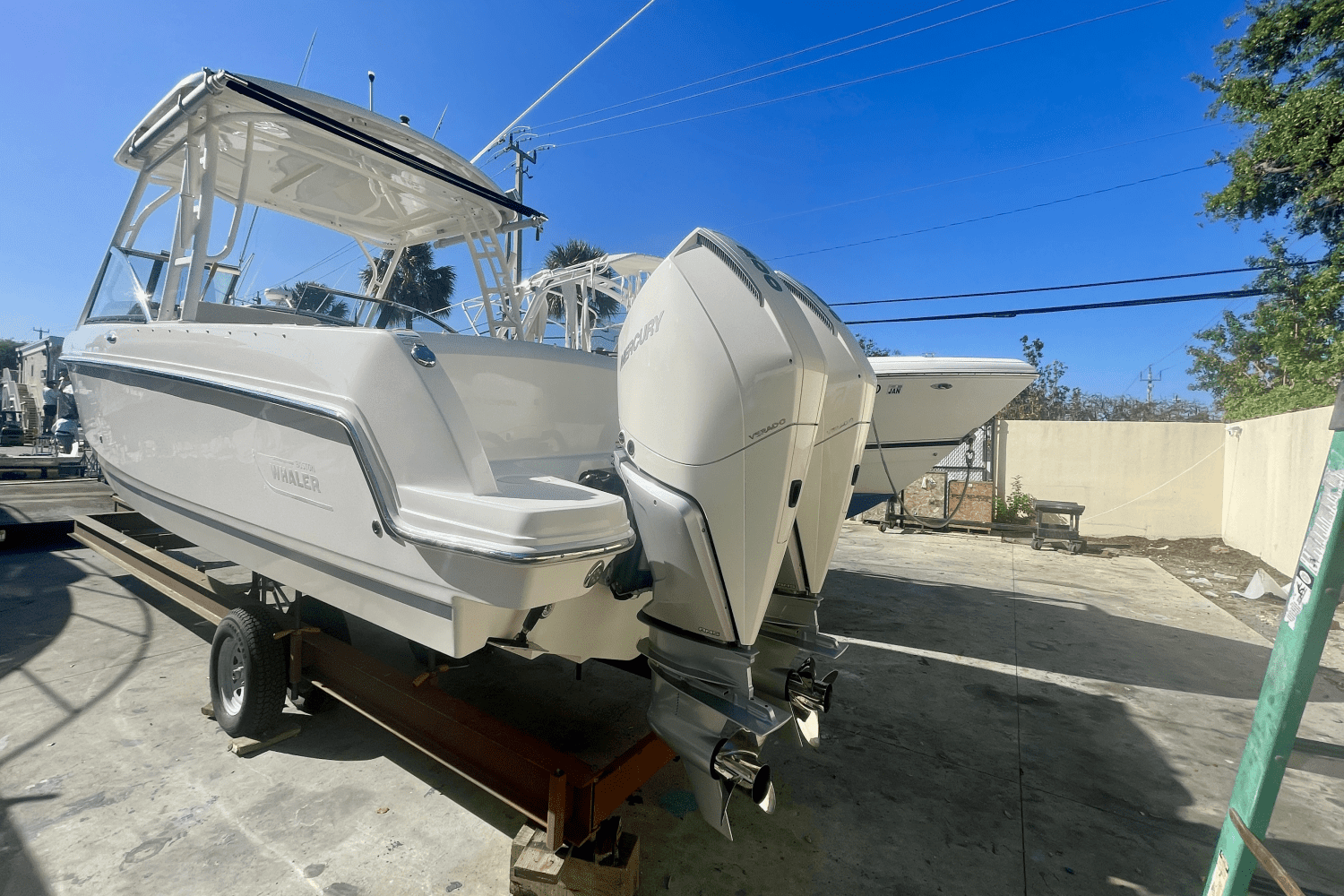 2019 Boston Whaler 270 VANTAGE Image Thumbnail #8