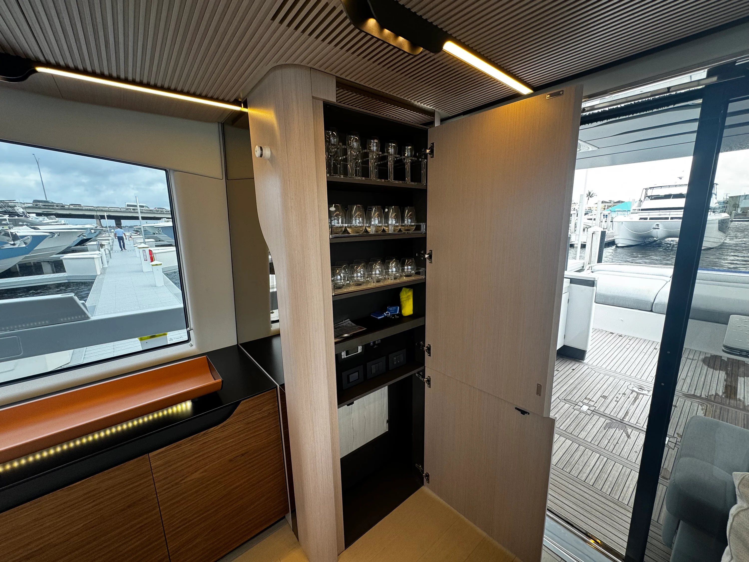 2026 Azimut S7 Image Thumbnail #14