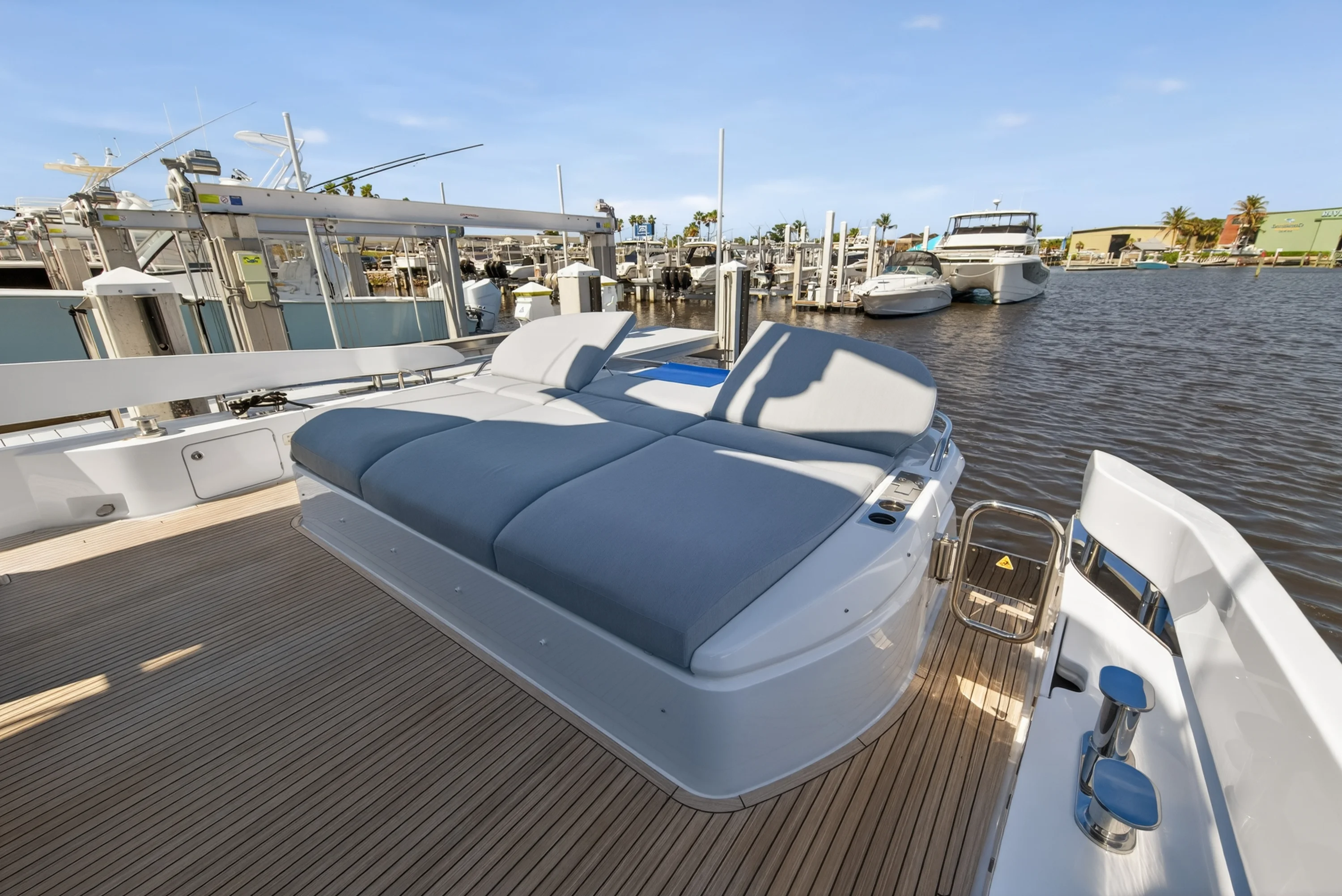 2026 Azimut S7 Image Thumbnail #32