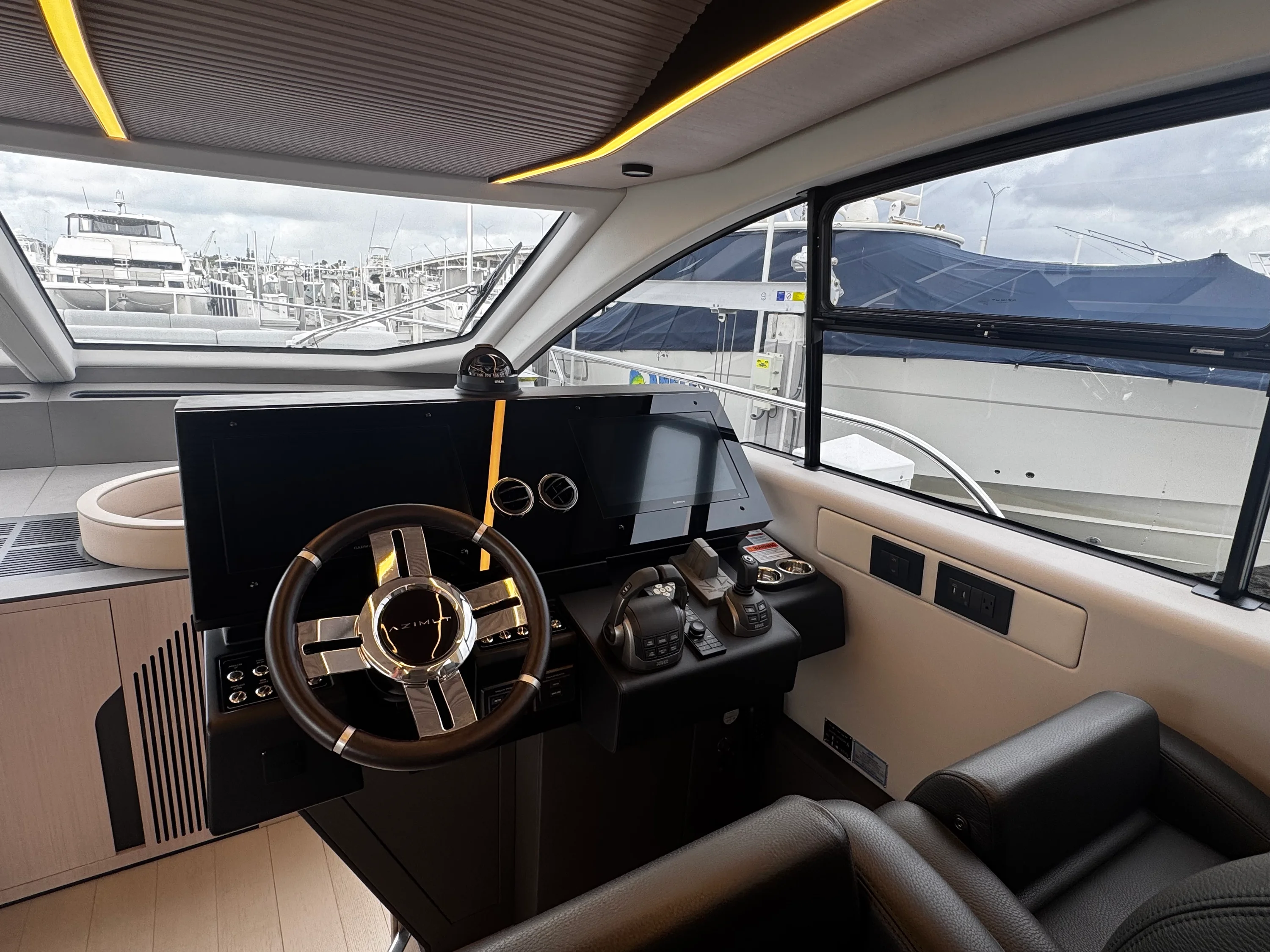 2026 Azimut S7 Image Thumbnail #22