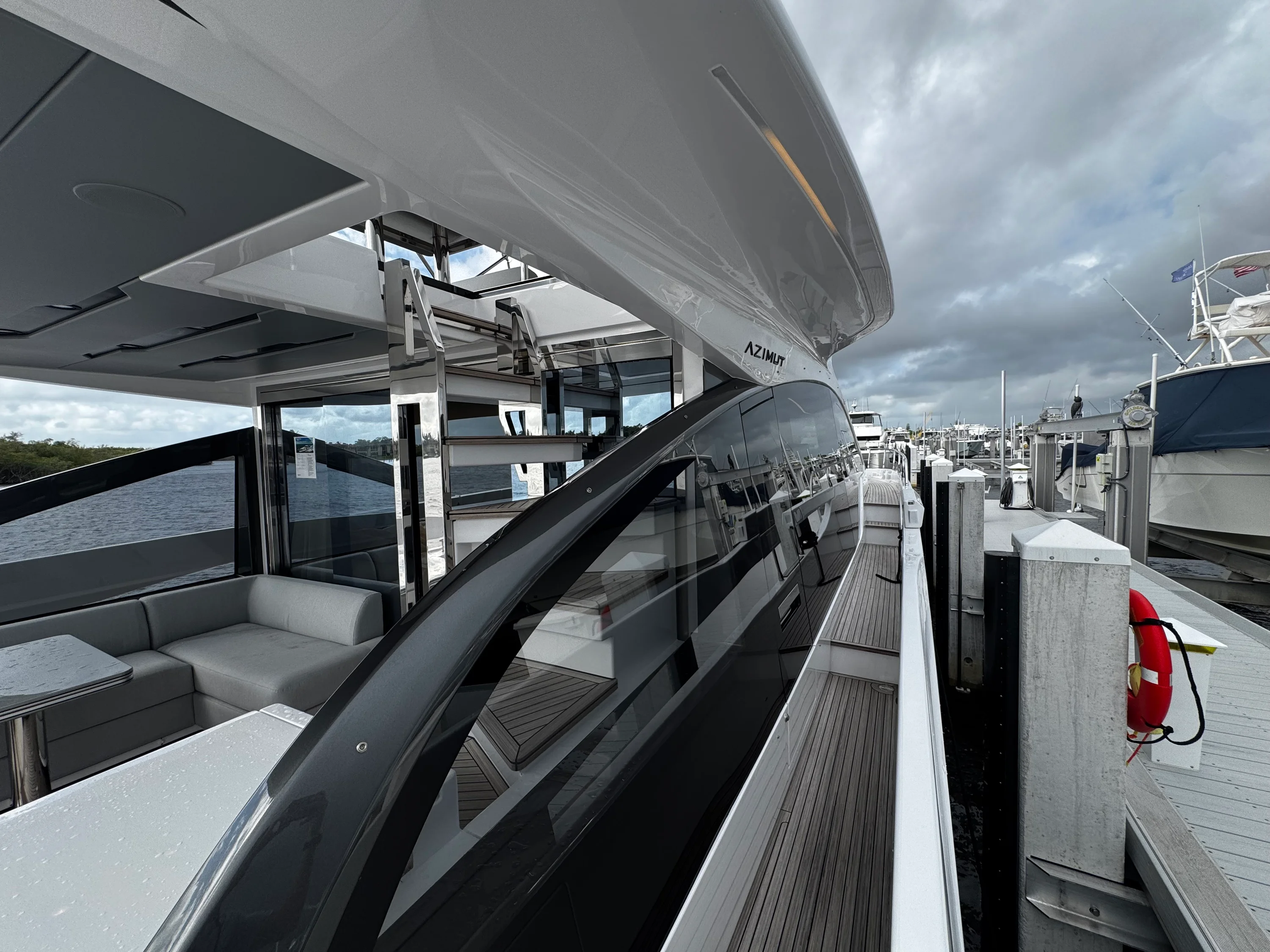 2026 Azimut S7 Image Thumbnail #4