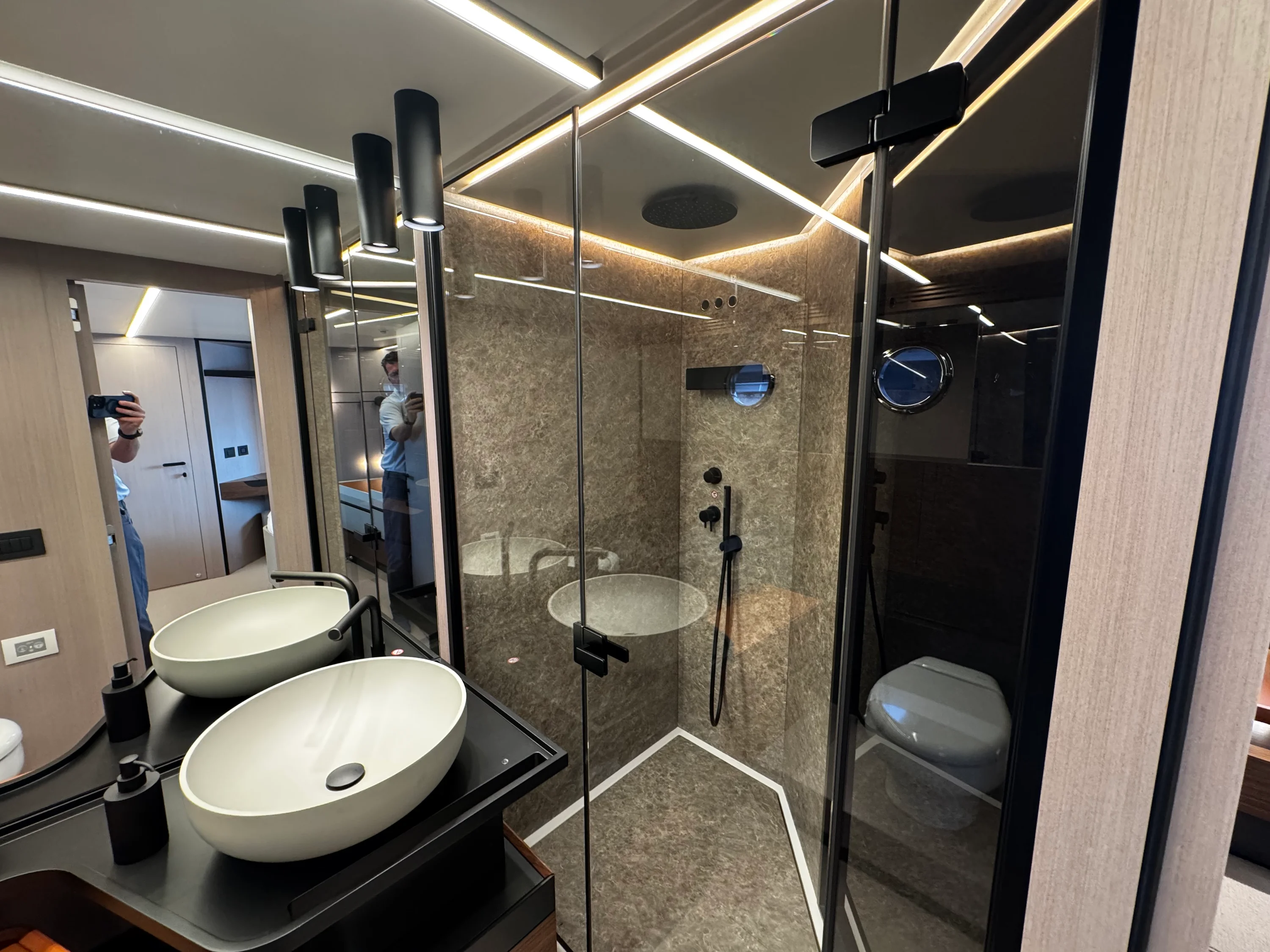 2026 Azimut S7 Image Thumbnail #31