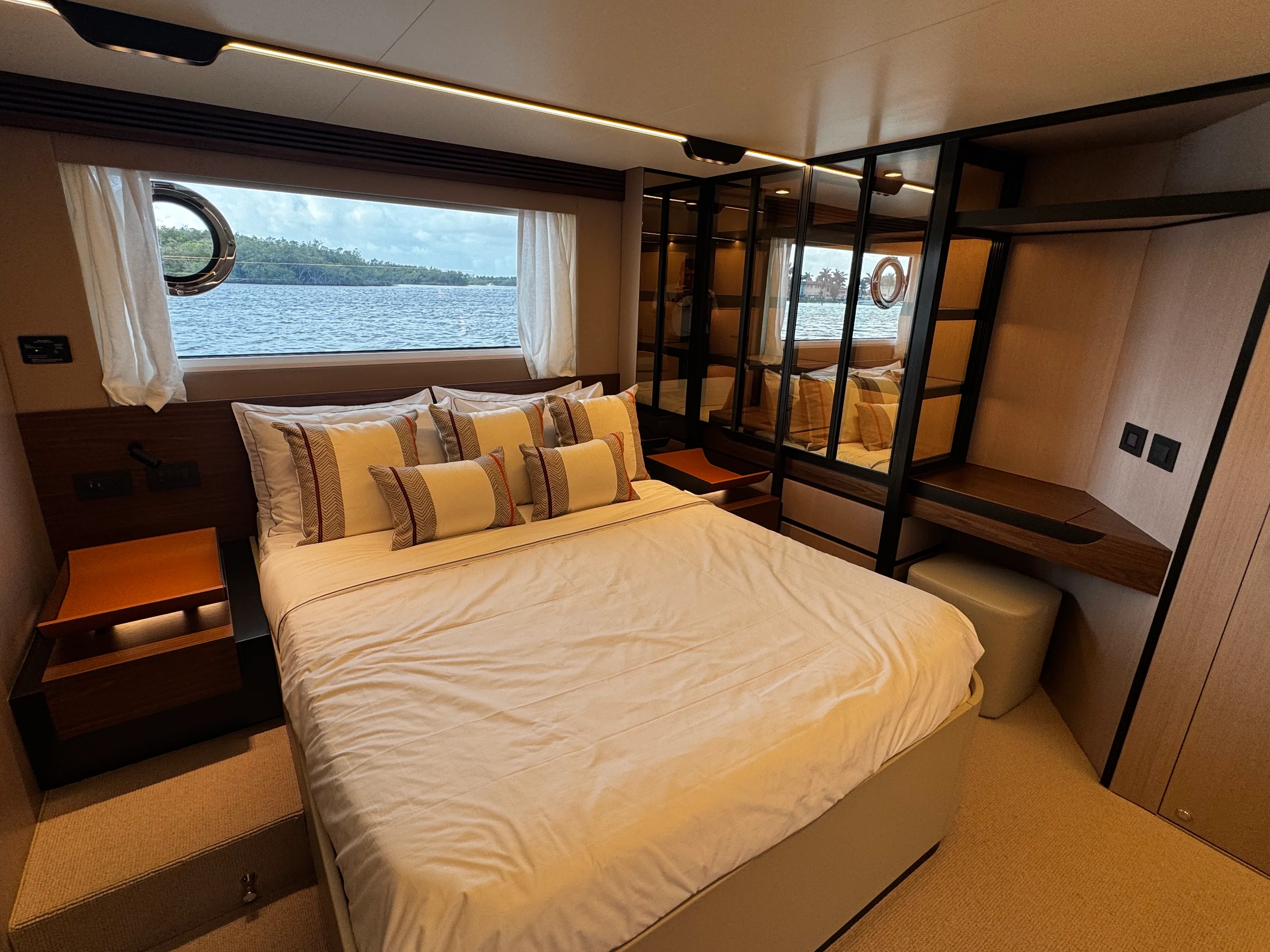 2026 Azimut S7 Image Thumbnail #28