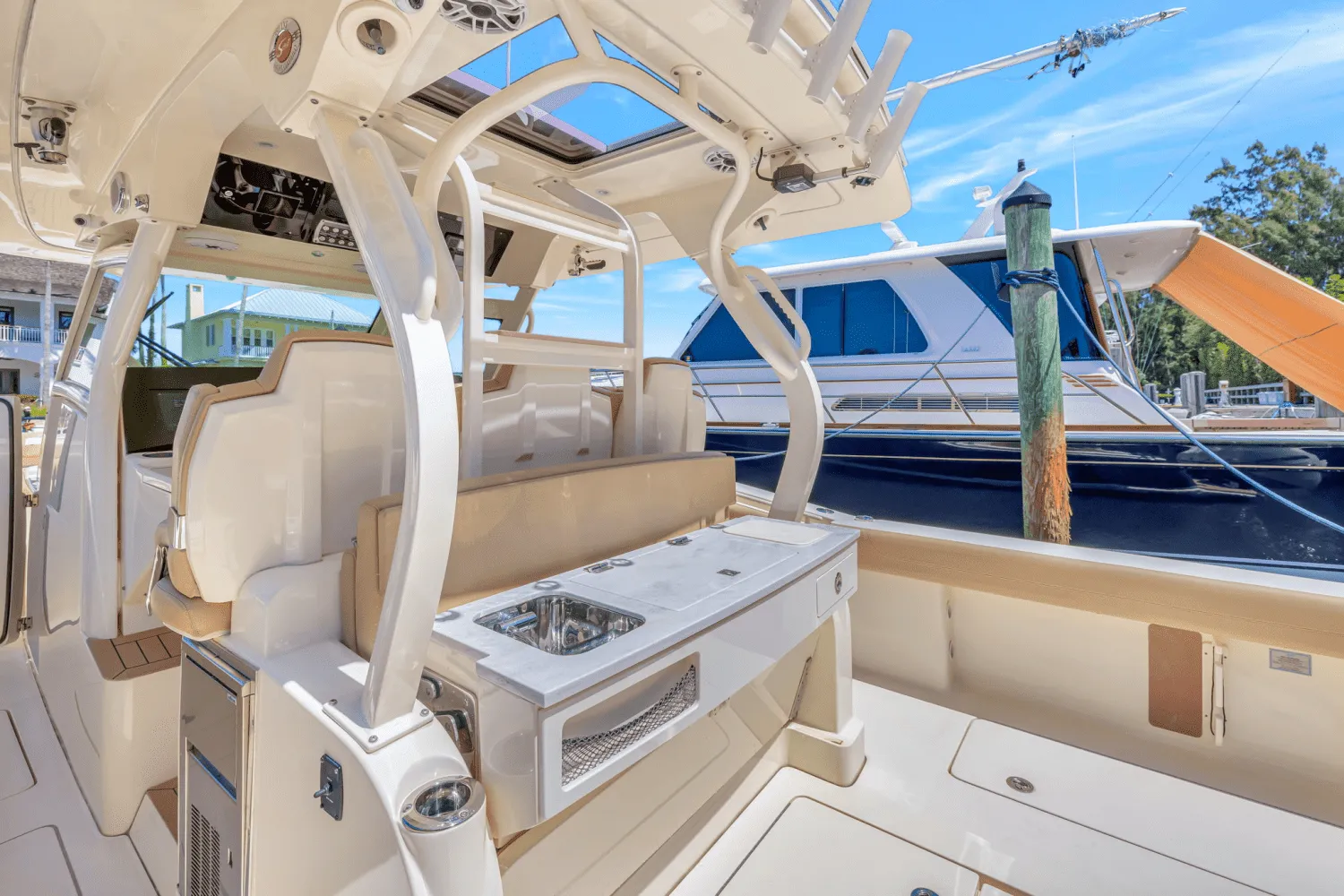 2020 Scout 380 LXF Image Thumbnail #16