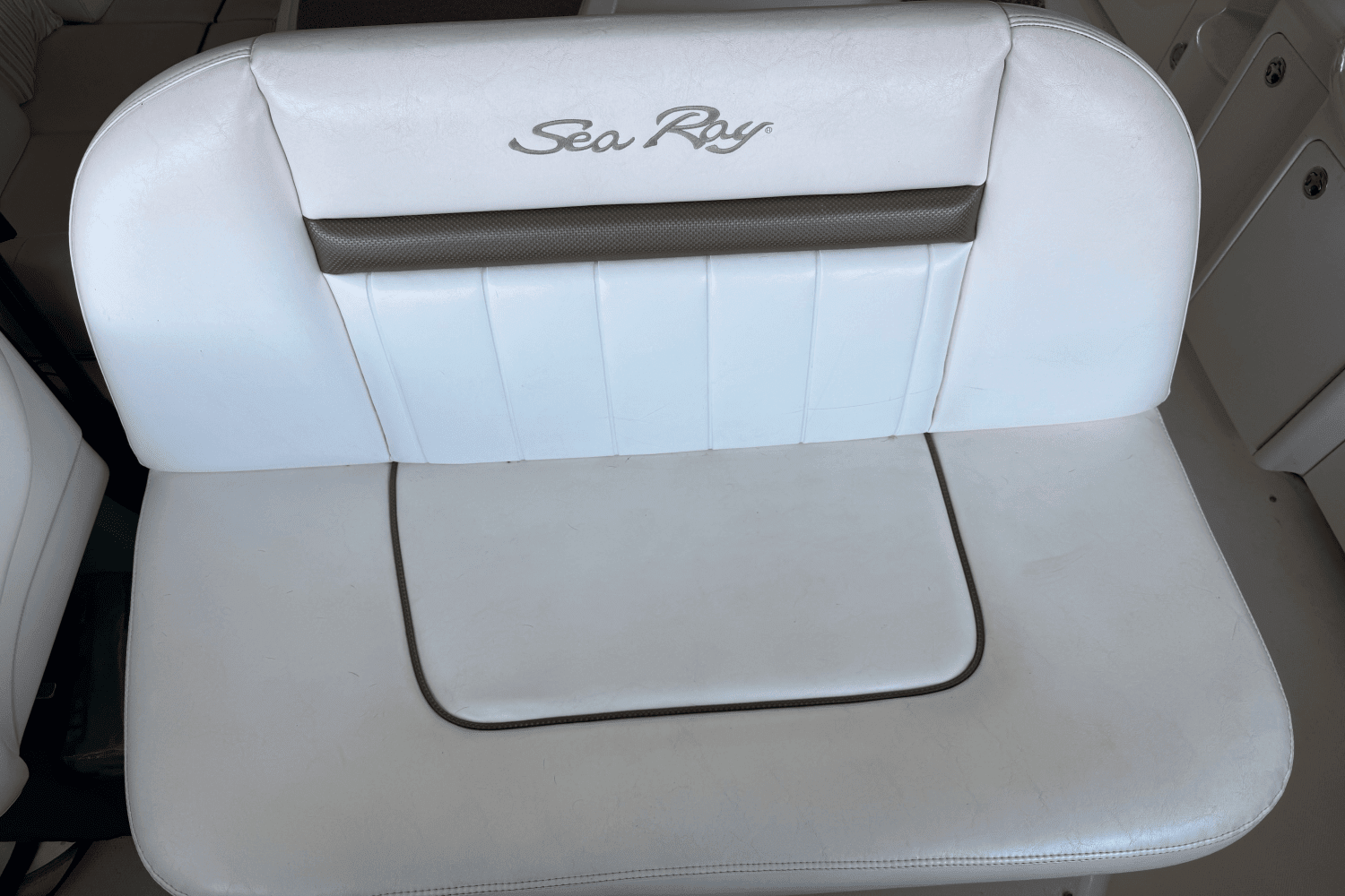 2006 Sea Ray 40 SUNDANCER Image Thumbnail #20