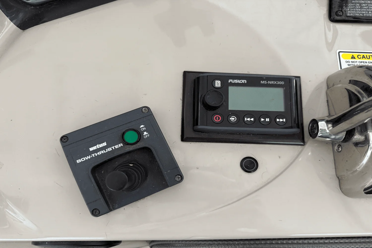 2006 Sea Ray 40 SUNDANCER Image Thumbnail #23