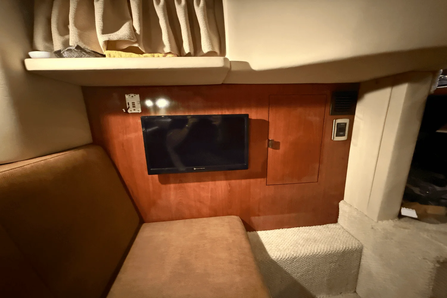 2006 Sea Ray 40 SUNDANCER Image Thumbnail #33