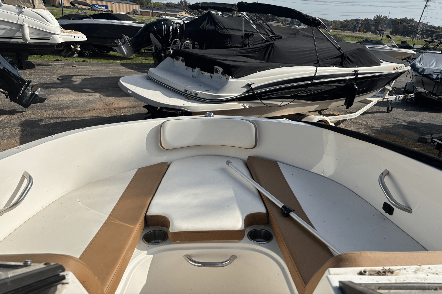 2022 Bayliner V4OB Image Thumbnail #3