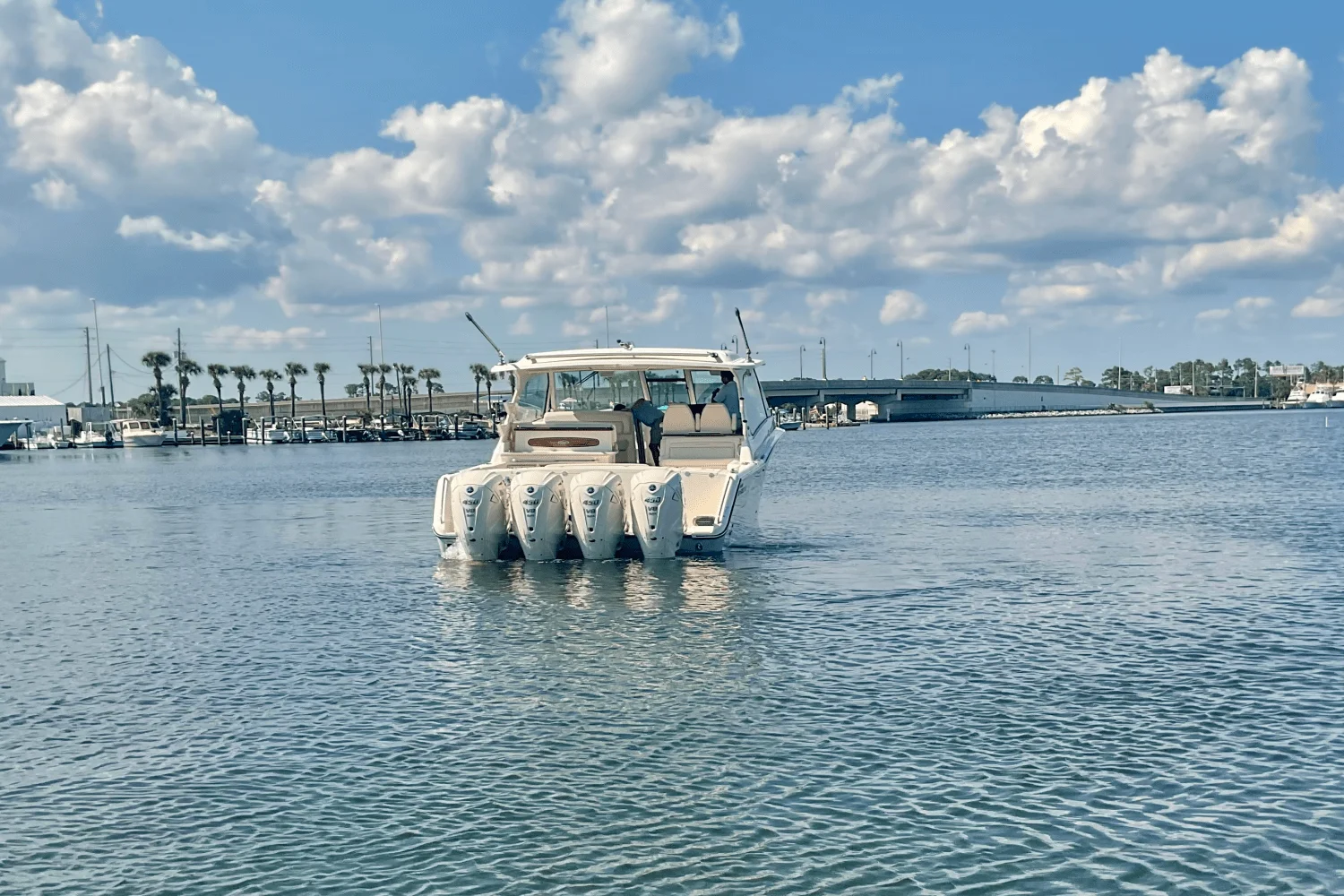 2026 Grady-White Freedom 415 Image Thumbnail #3