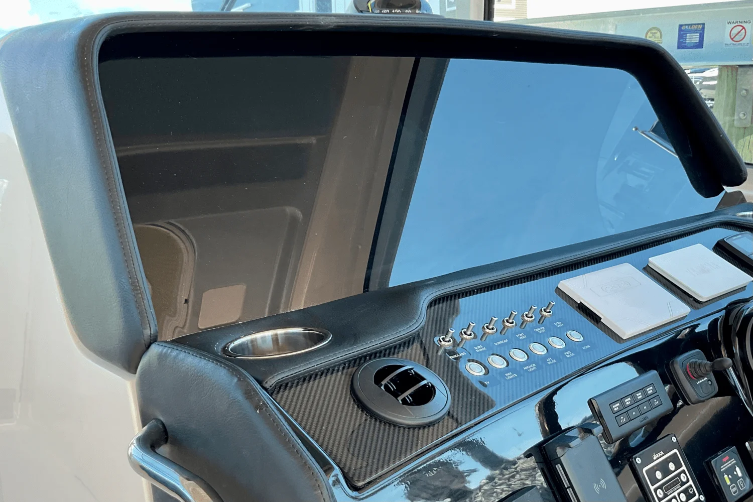 2026 Grady-White Freedom 415 Image Thumbnail #17