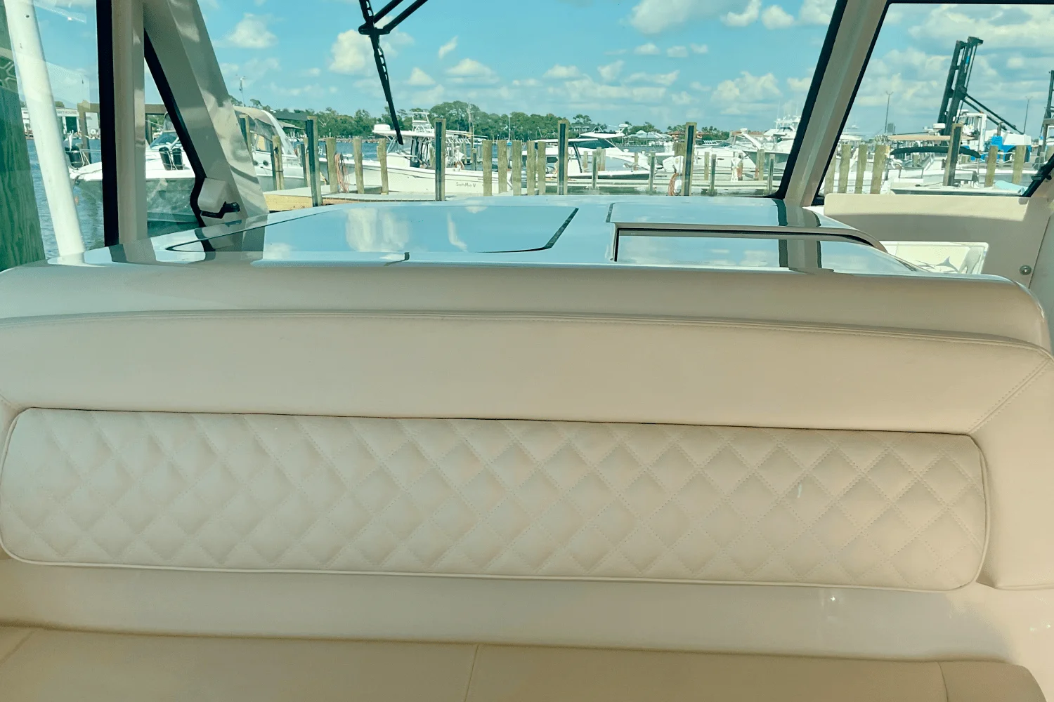 2026 Grady-White Freedom 415 Image Thumbnail #36