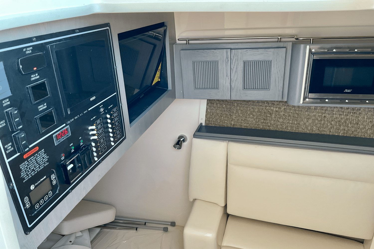 2026 Grady-White Freedom 415 Image Thumbnail #25