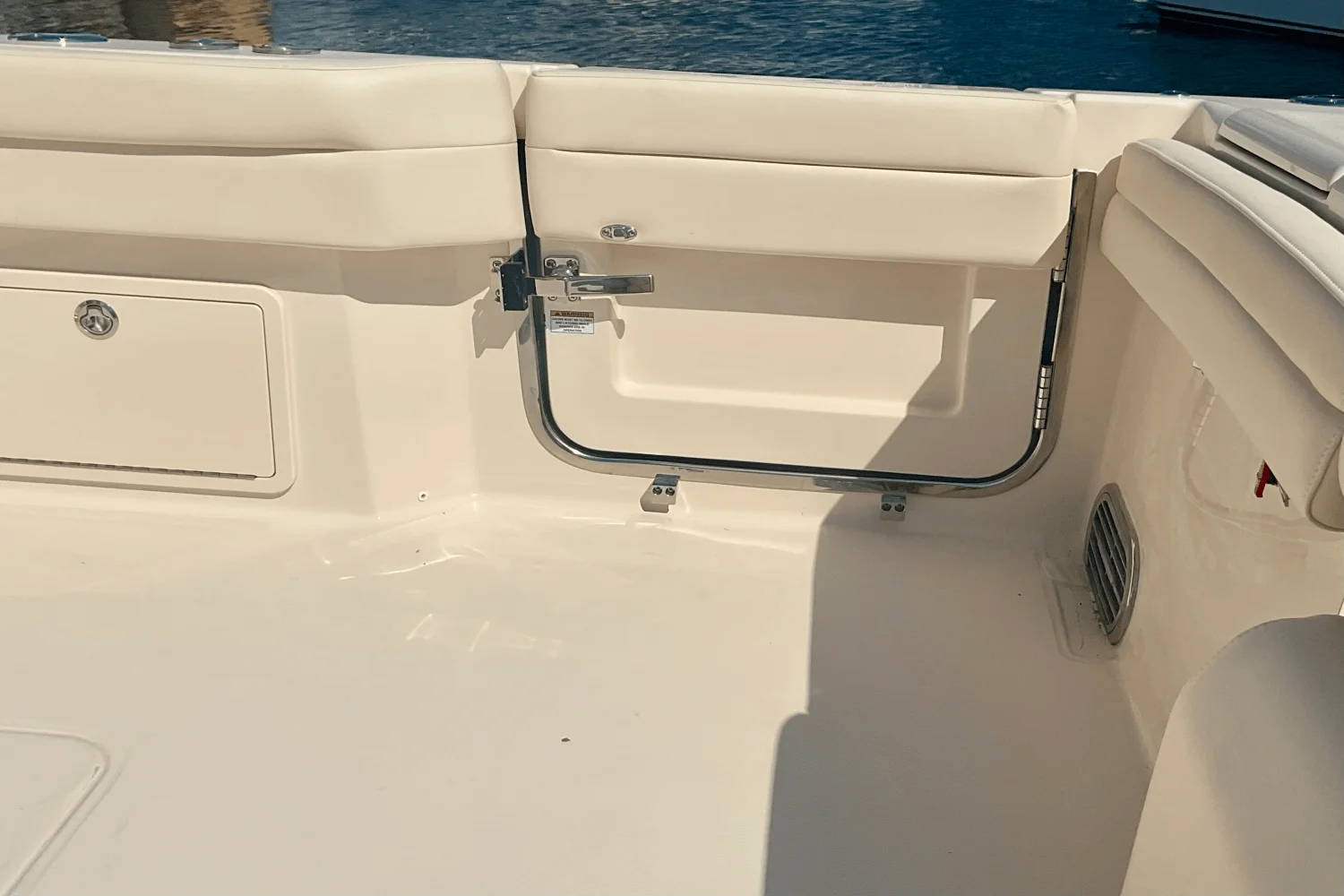 2026 Grady-White Freedom 415 Image Thumbnail #39
