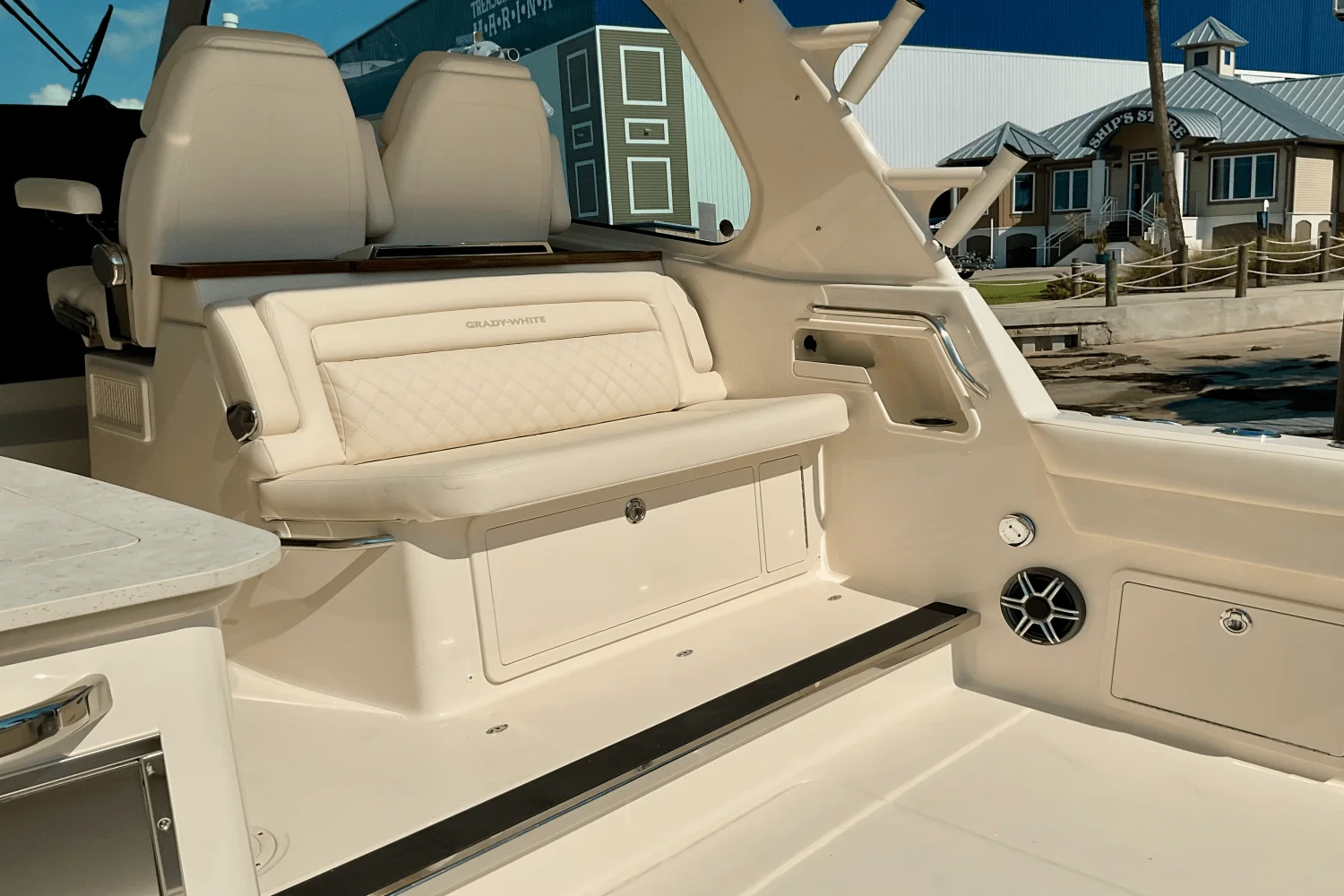 2026 Grady-White Freedom 415 Image Thumbnail #30