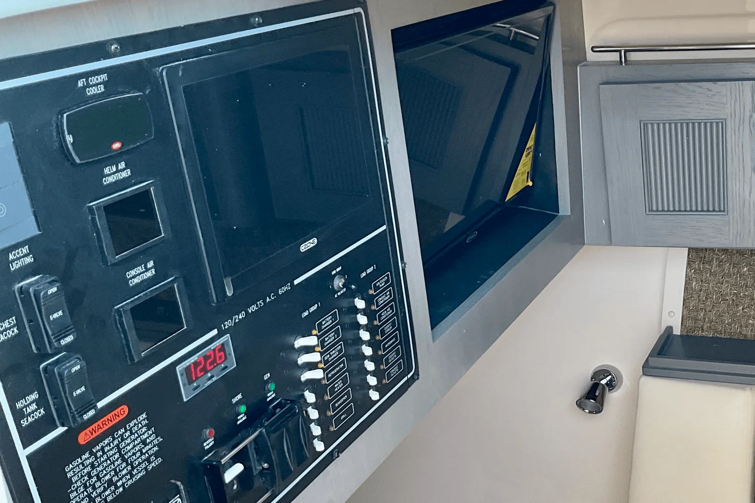 2026 Grady-White Freedom 415 Image Thumbnail #26