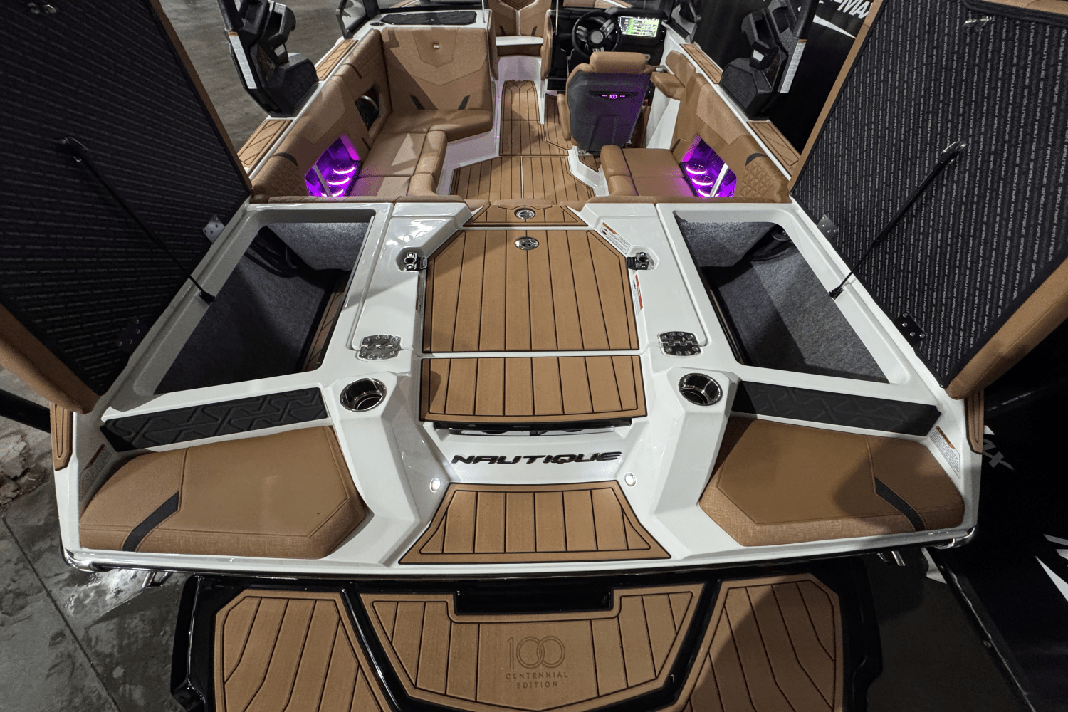 2025 Nautique Super Air Nautique GS20 Image Thumbnail #9
