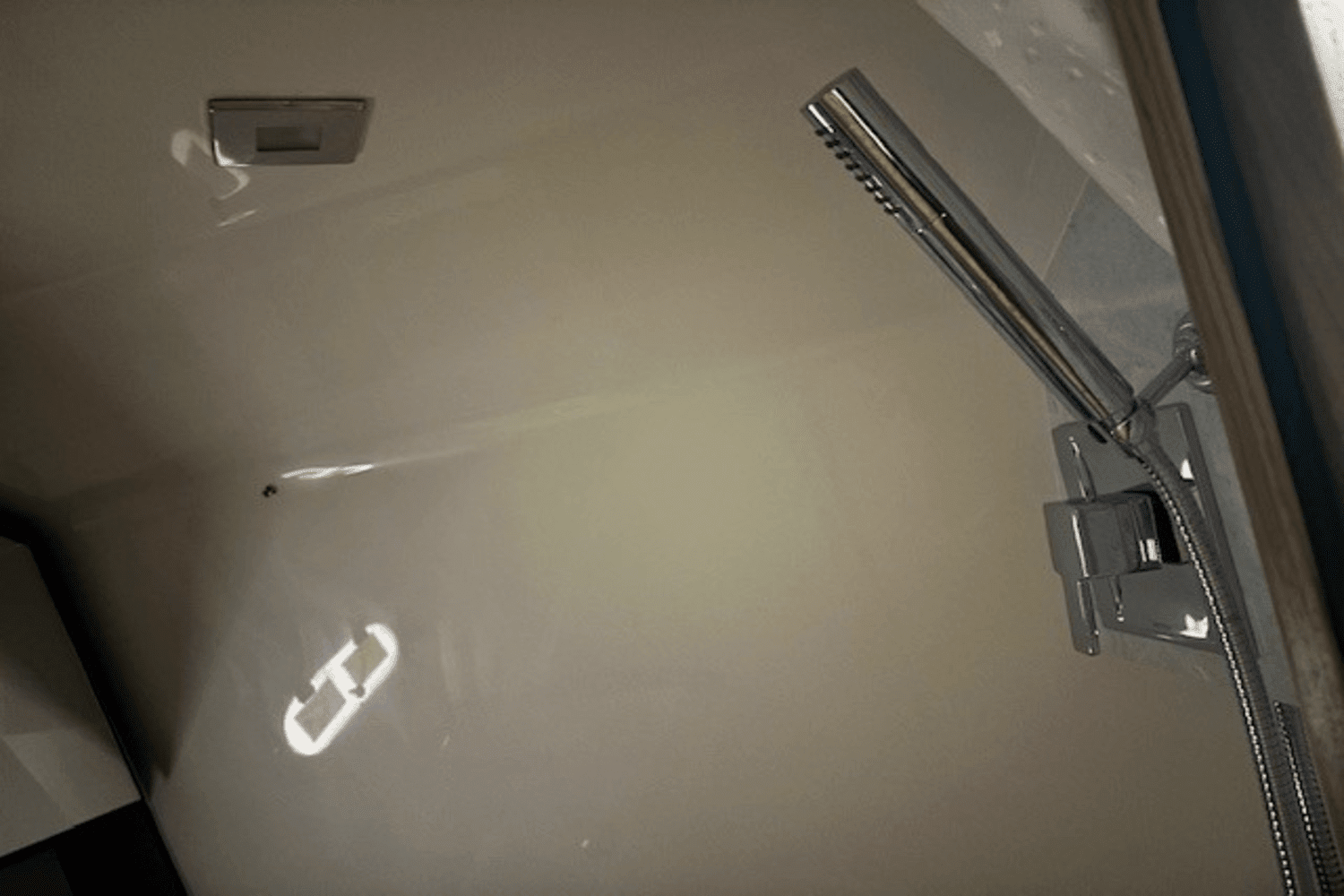 2023 Tiara Yachts
                                                             38 LS Image Thumbnail #45