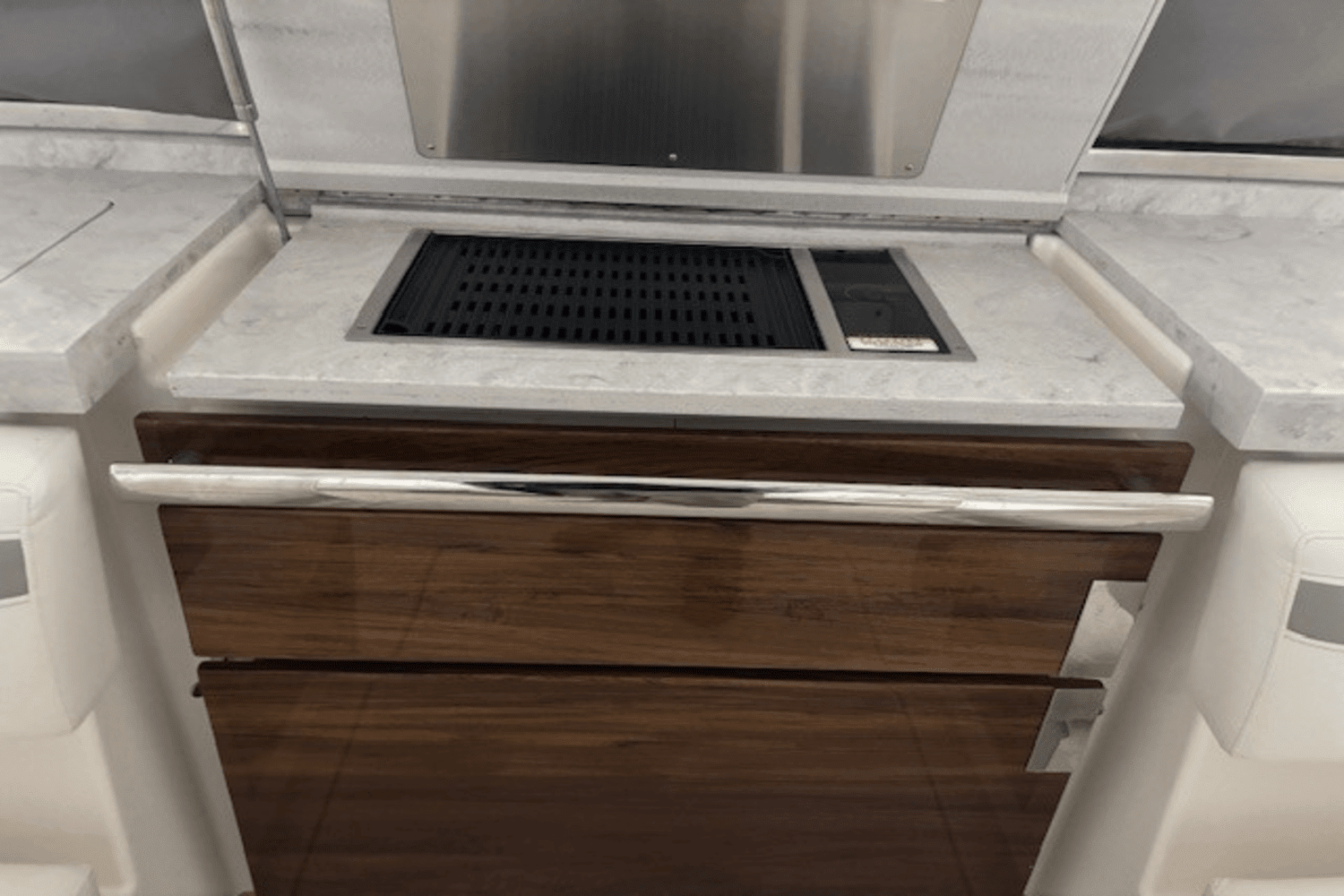 2023 Tiara Yachts
                                                             38 LS Image Thumbnail #15