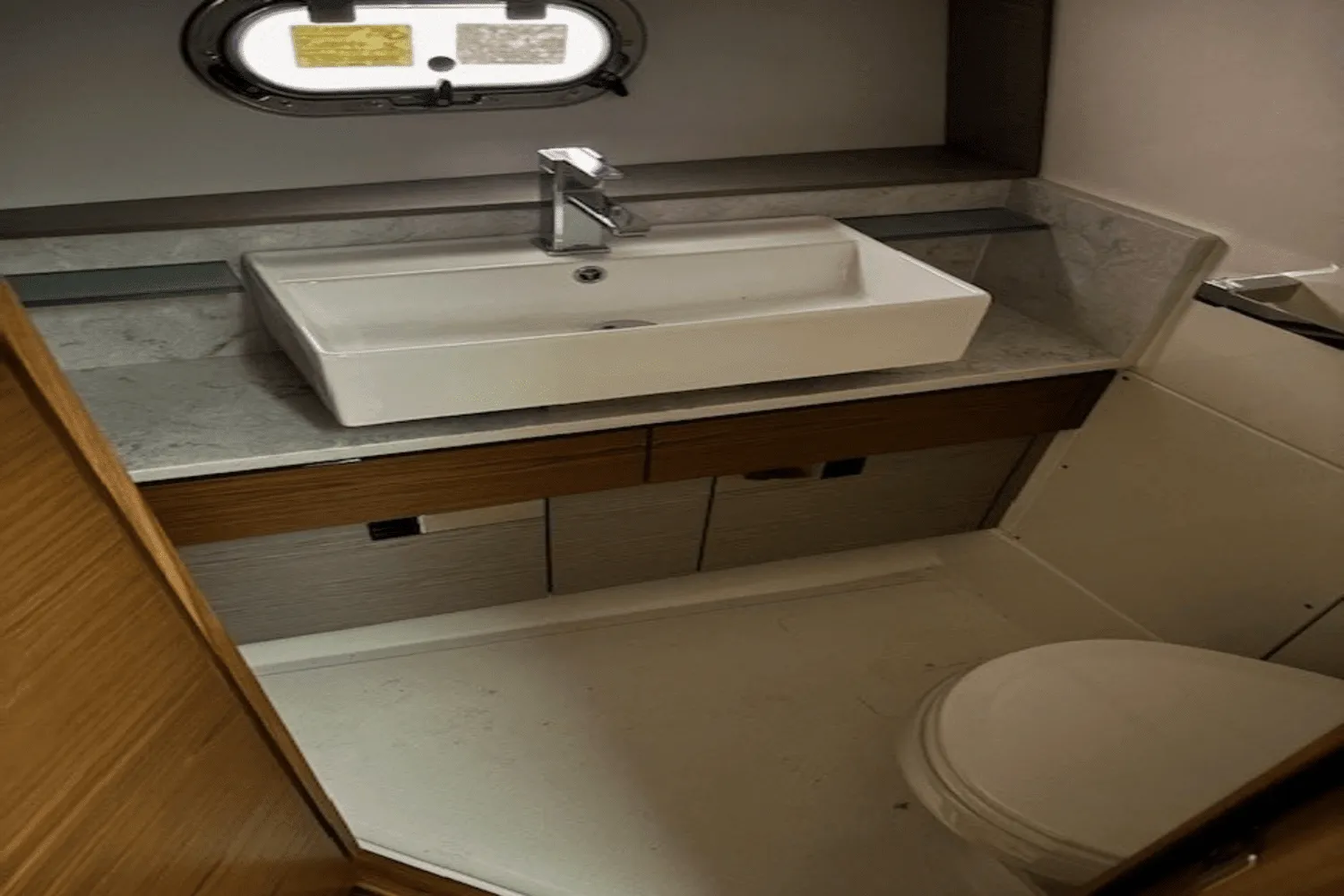 2023 Tiara Yachts 38 LS Image Thumbnail #43