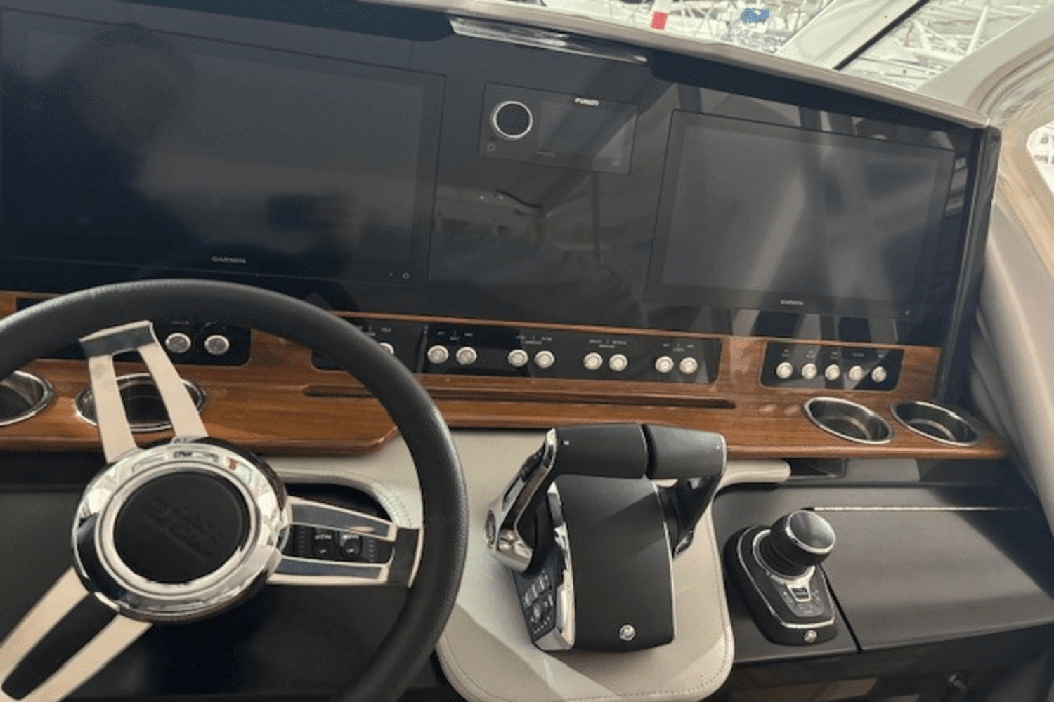 2023 Tiara Yachts
                                                             38 LS Image Thumbnail #24