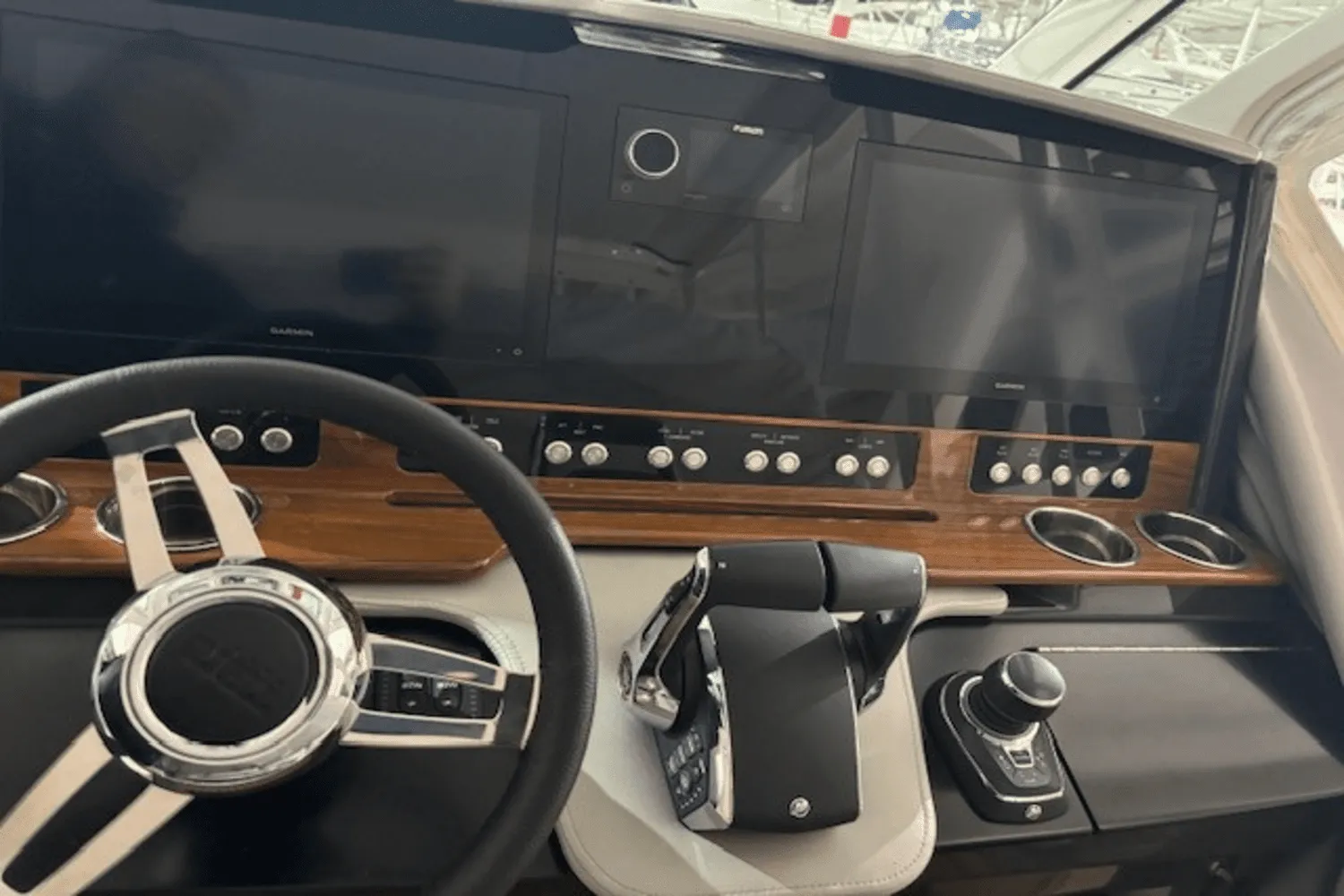 2023 Tiara Yachts 38 LS Image Thumbnail #25