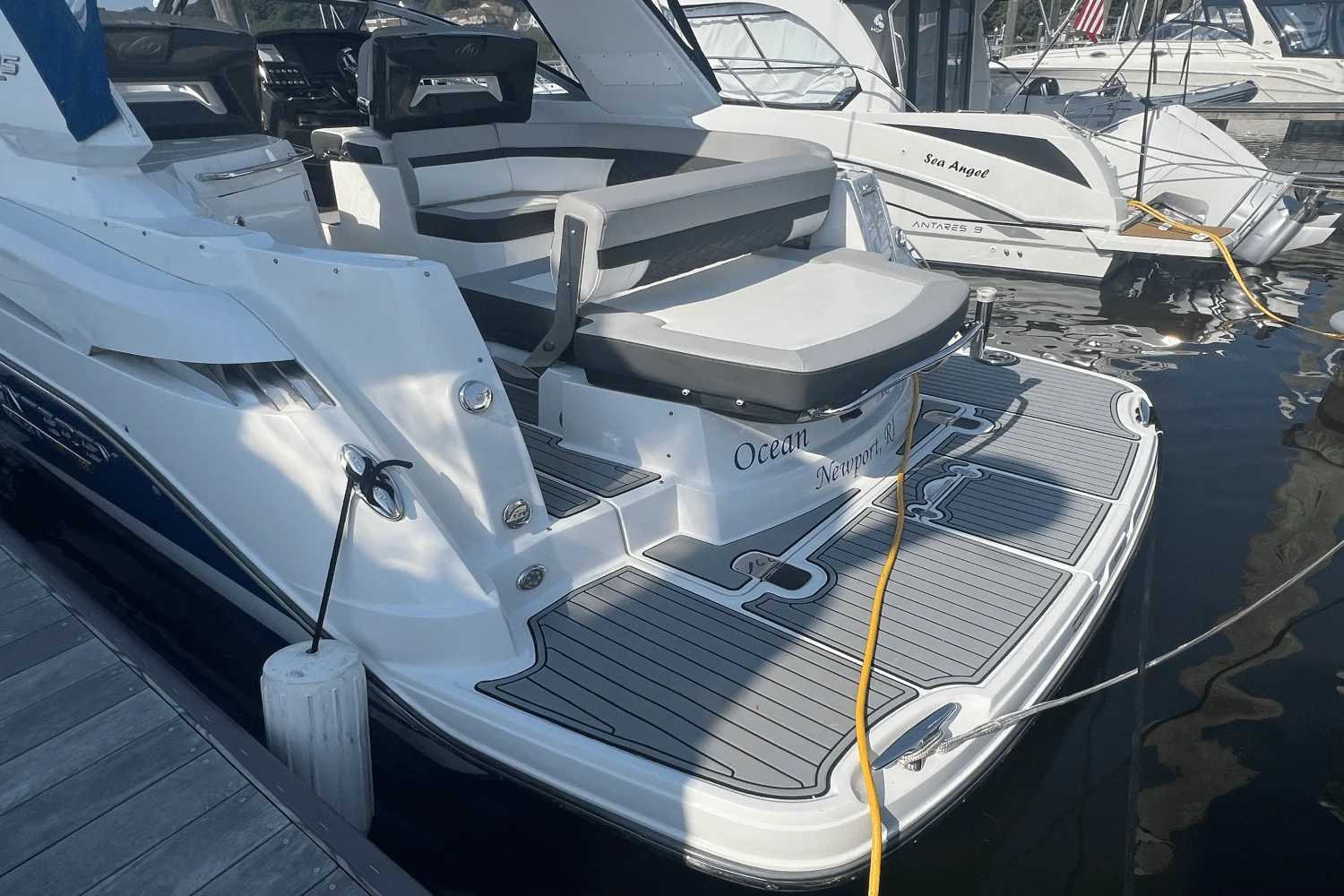 2021 Monterey 335 SPORT YACHT Image Thumbnail #5