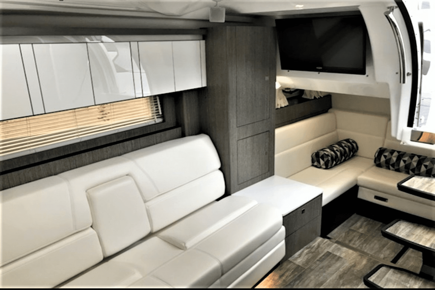 2021 Monterey 335 SPORT YACHT Image Thumbnail #55